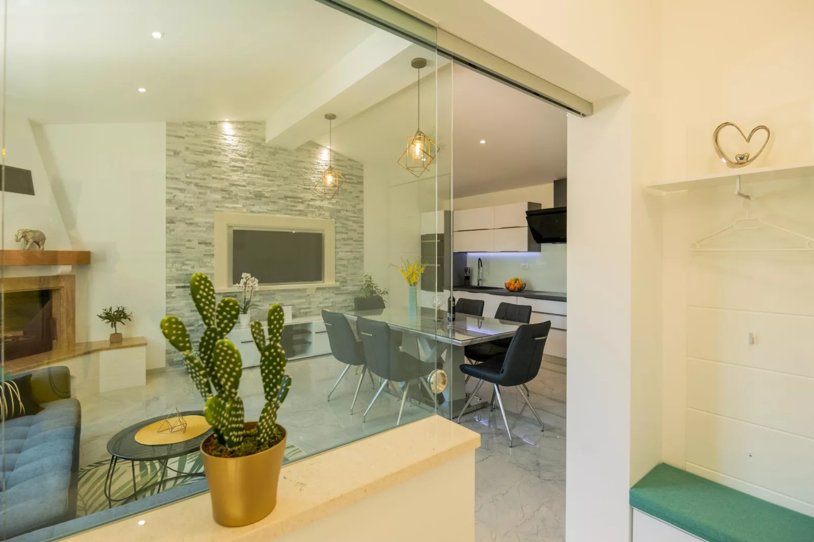 Holiday Home Maslina - Eetkamer