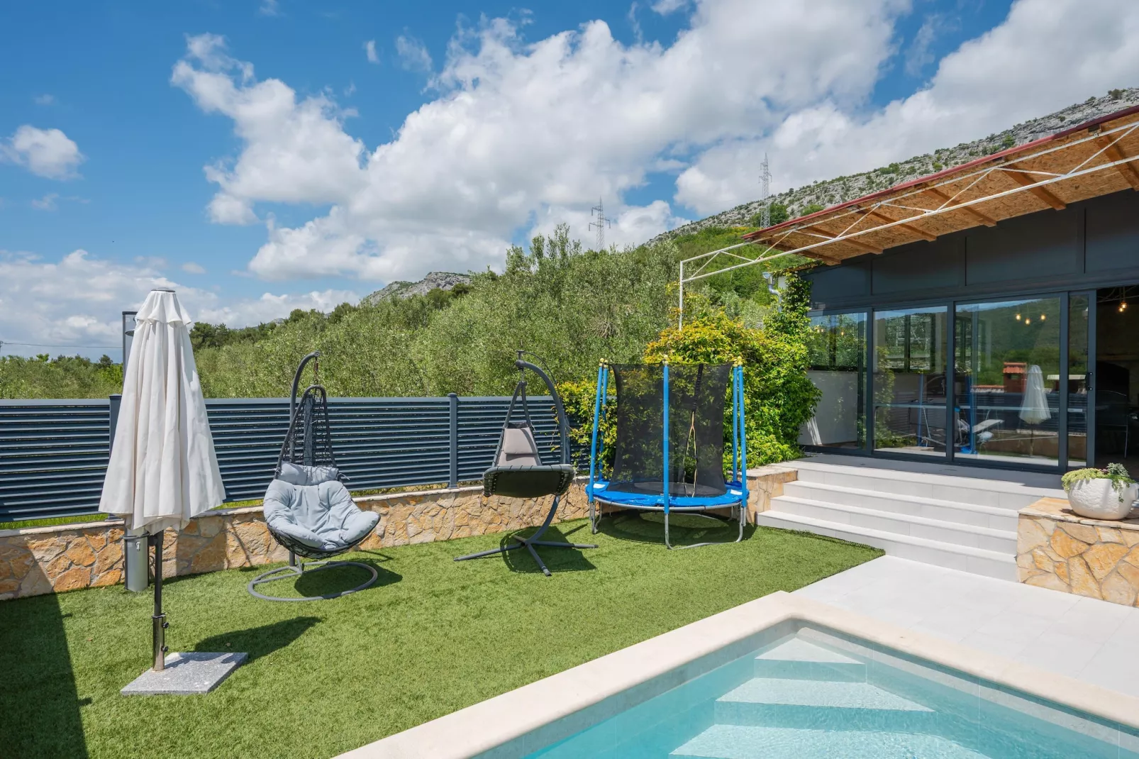 Villa Kristina - Zwembad