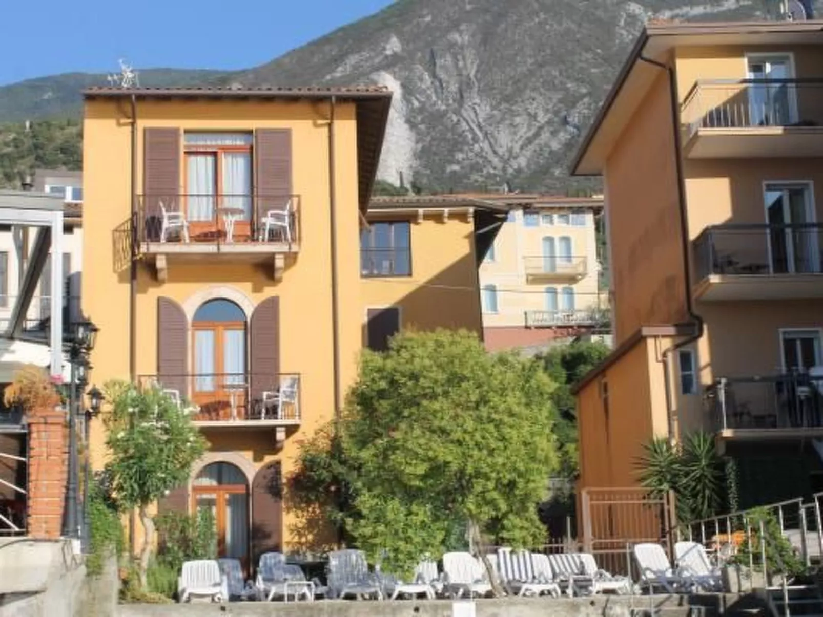 Zwei-Zimmer-Wohnung mit Seeblick - Image-tags.info