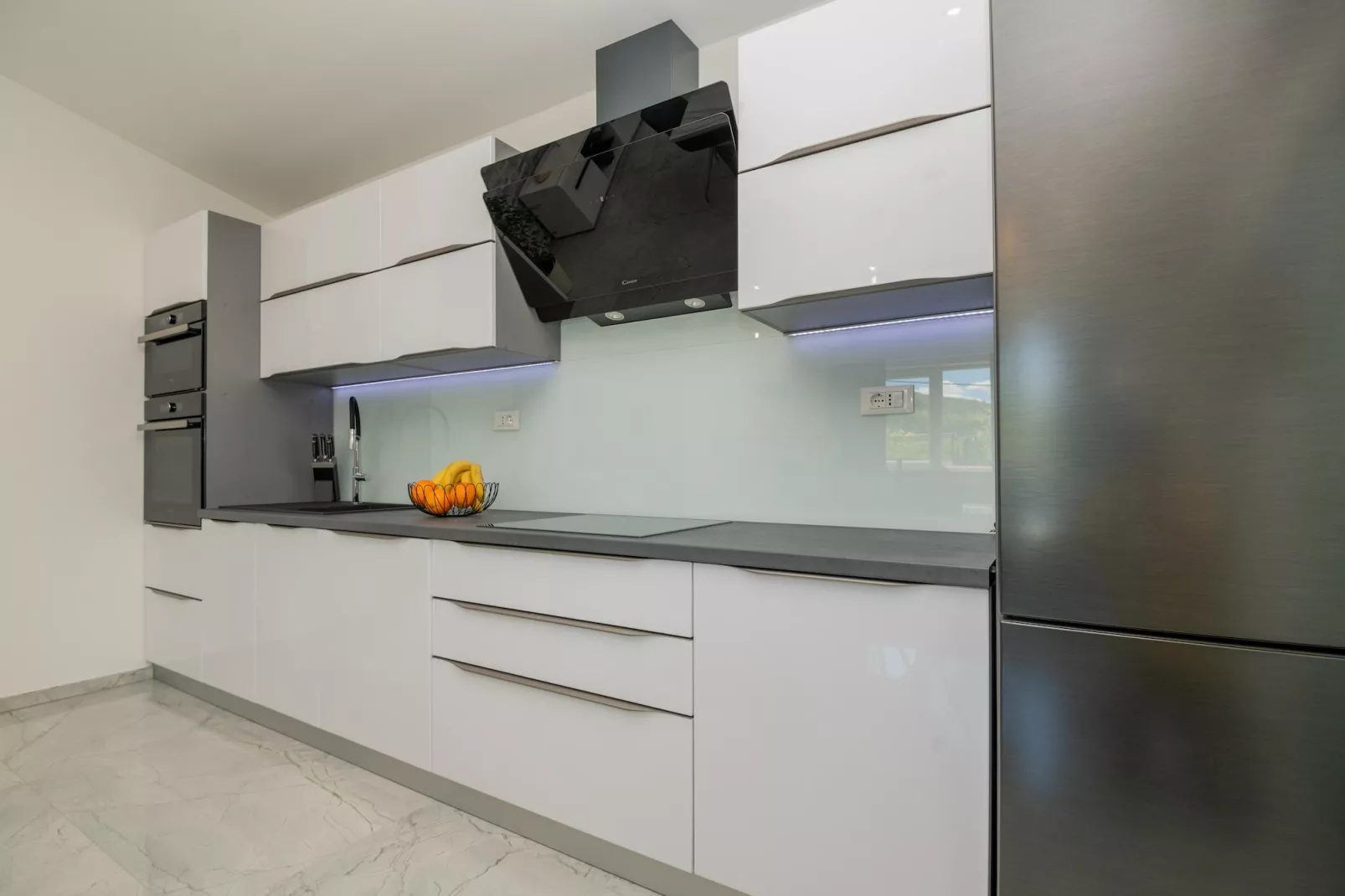 Holiday Home Maslina - Keuken