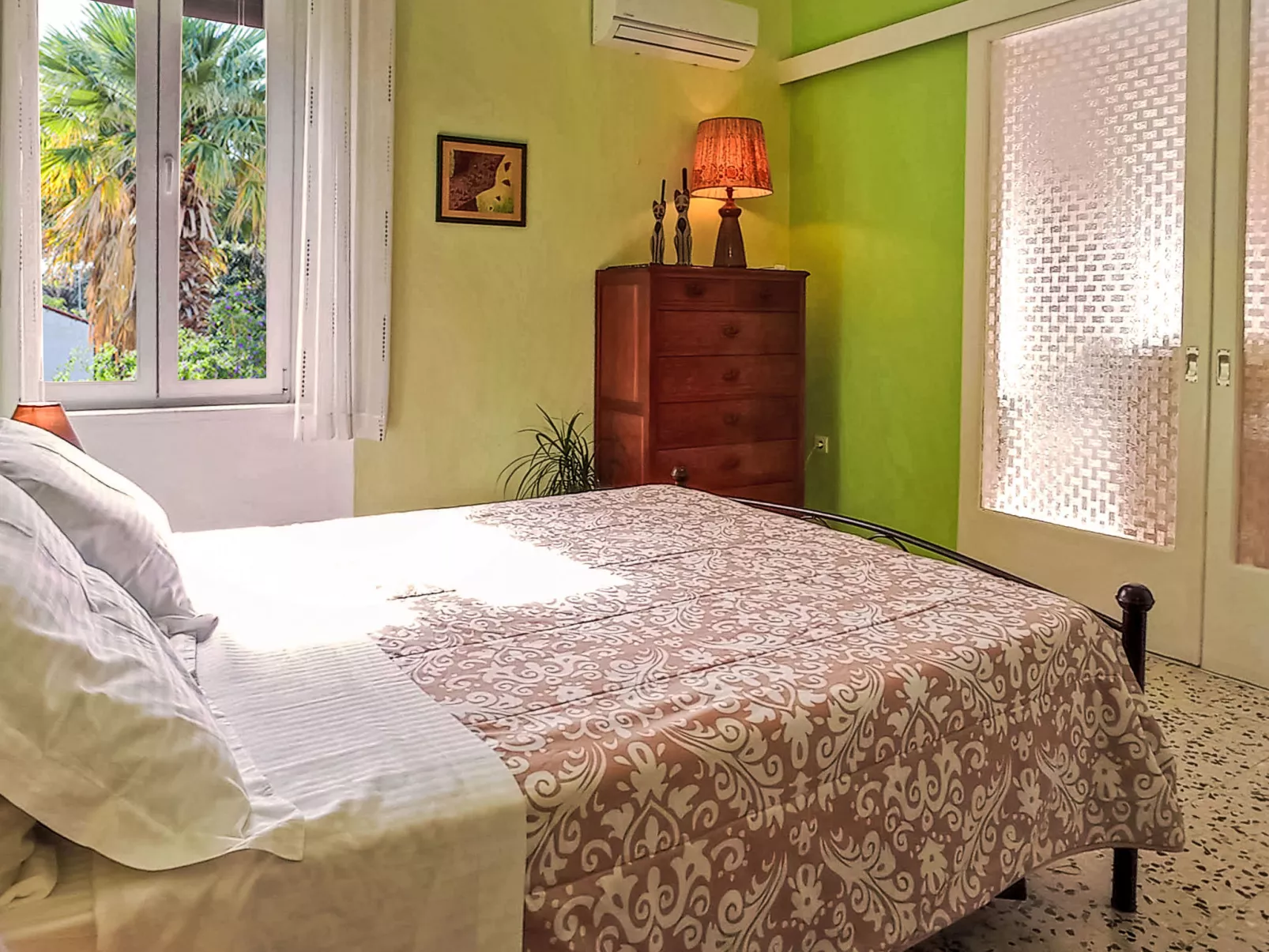 Wohnung mit Meerblick und großer Terrasse - Binnen