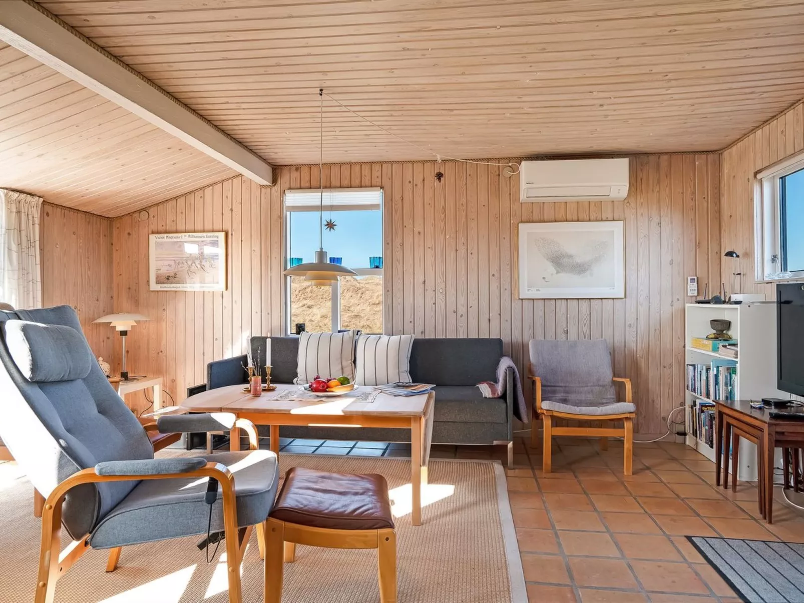 "Valpuri" - 150m from the sea - Binnen