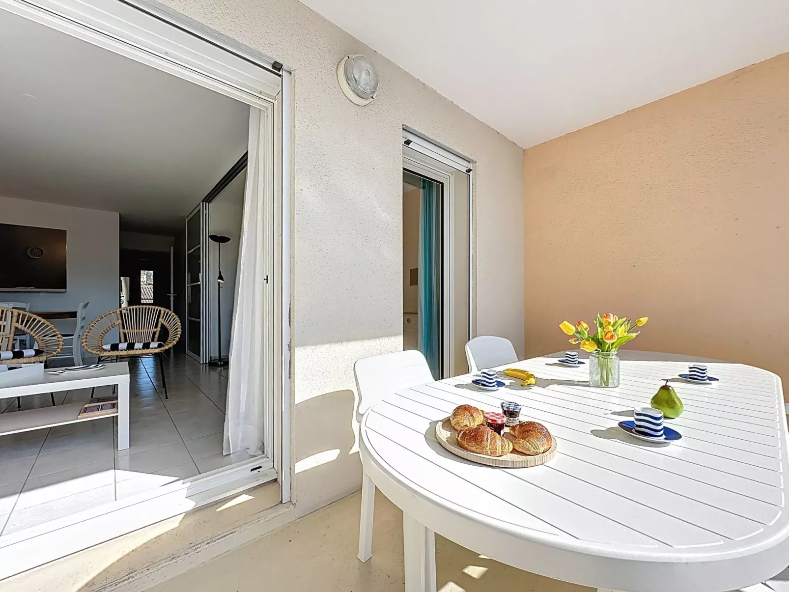 Le Cabestan - Buiten