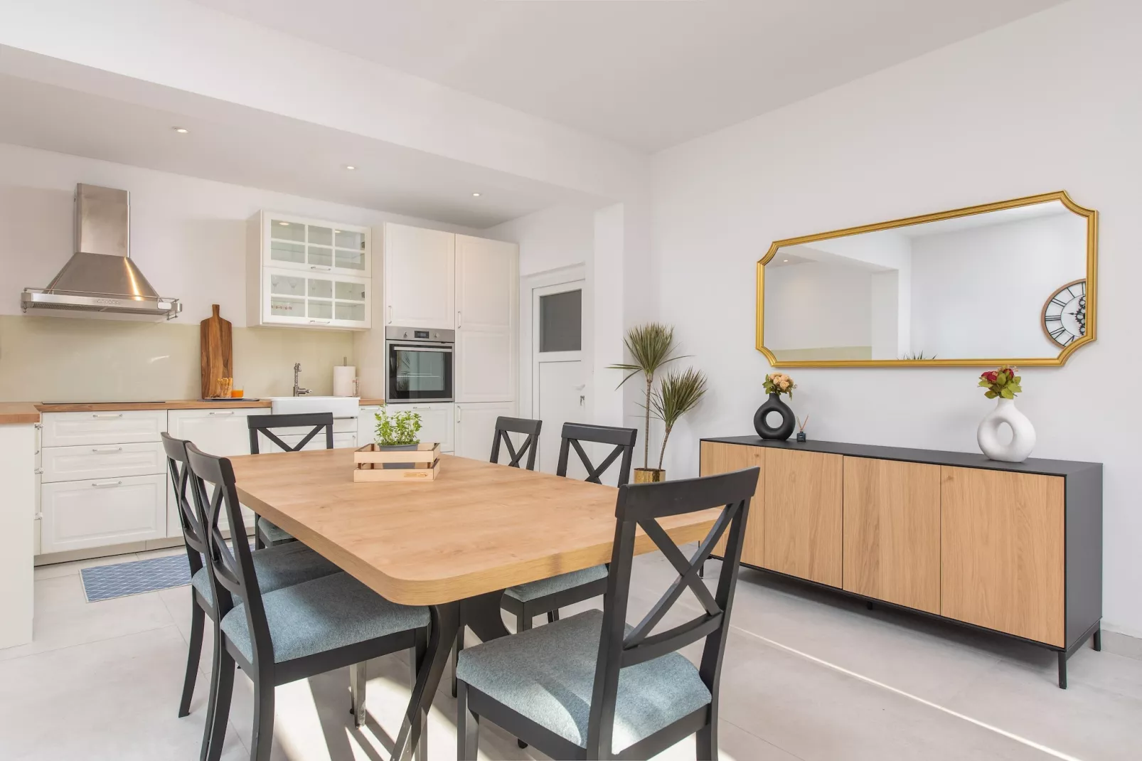 Villa Magnolia - Eetkamer