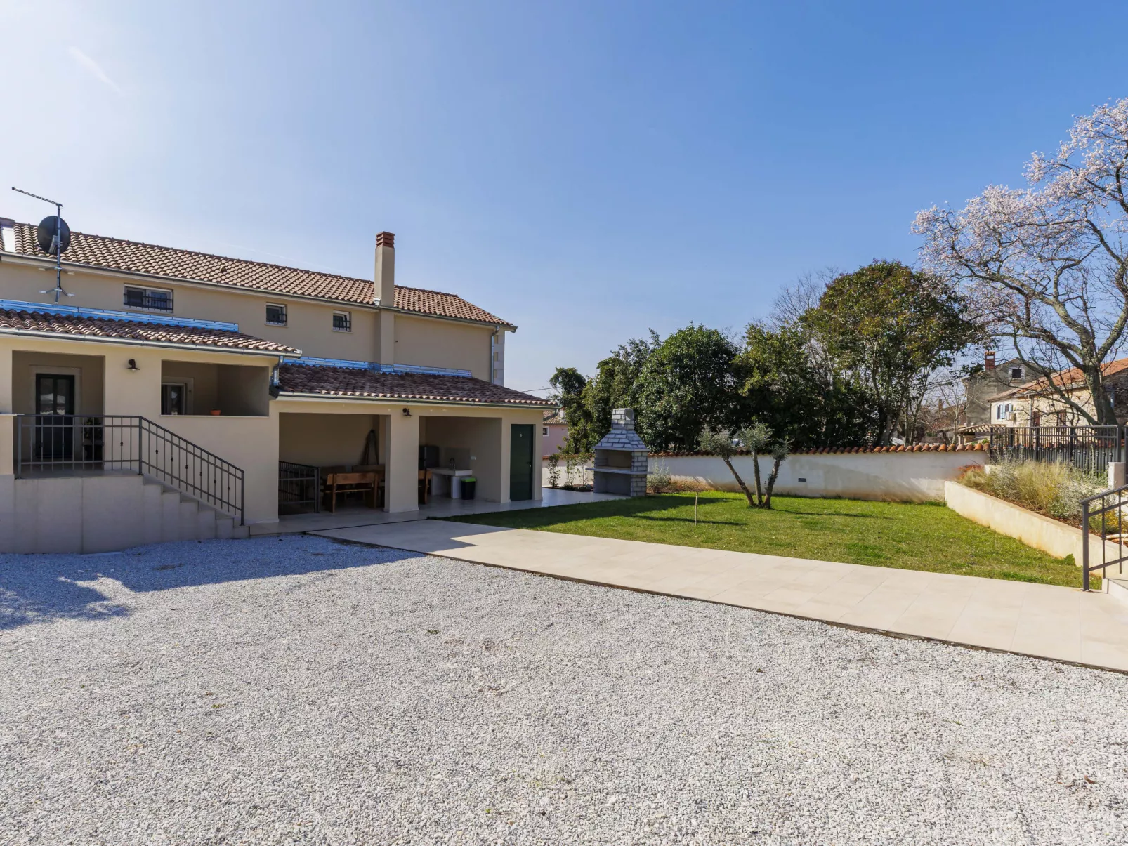 Tone i Maria - Buiten