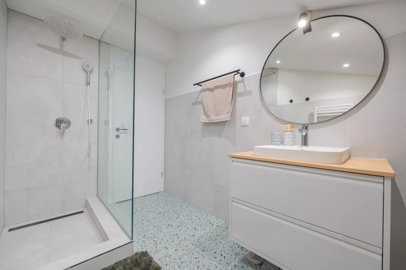 Villa Magnolia - Badkamer