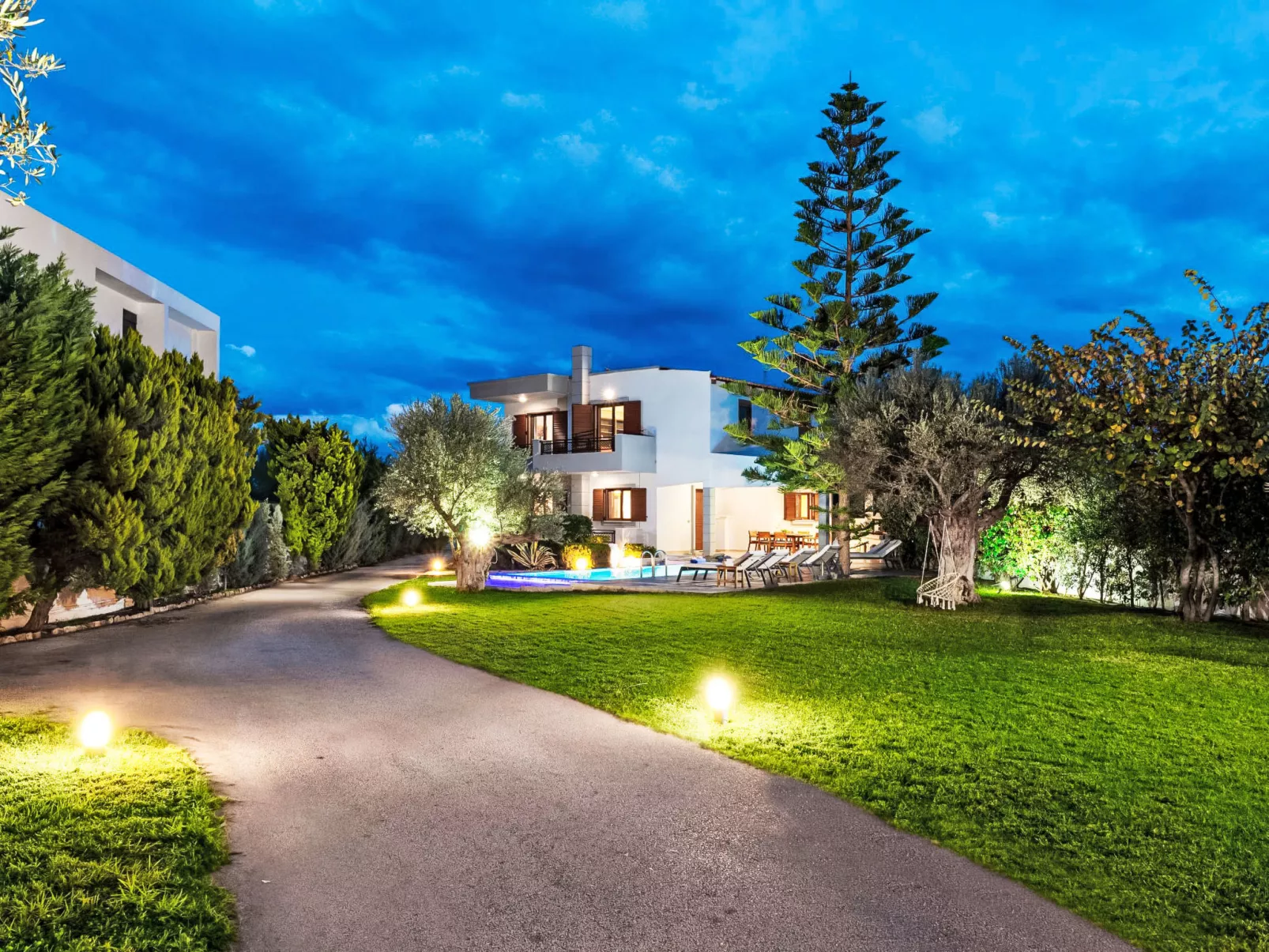 Villa Vergio in der Nähe des Strandes - Buiten