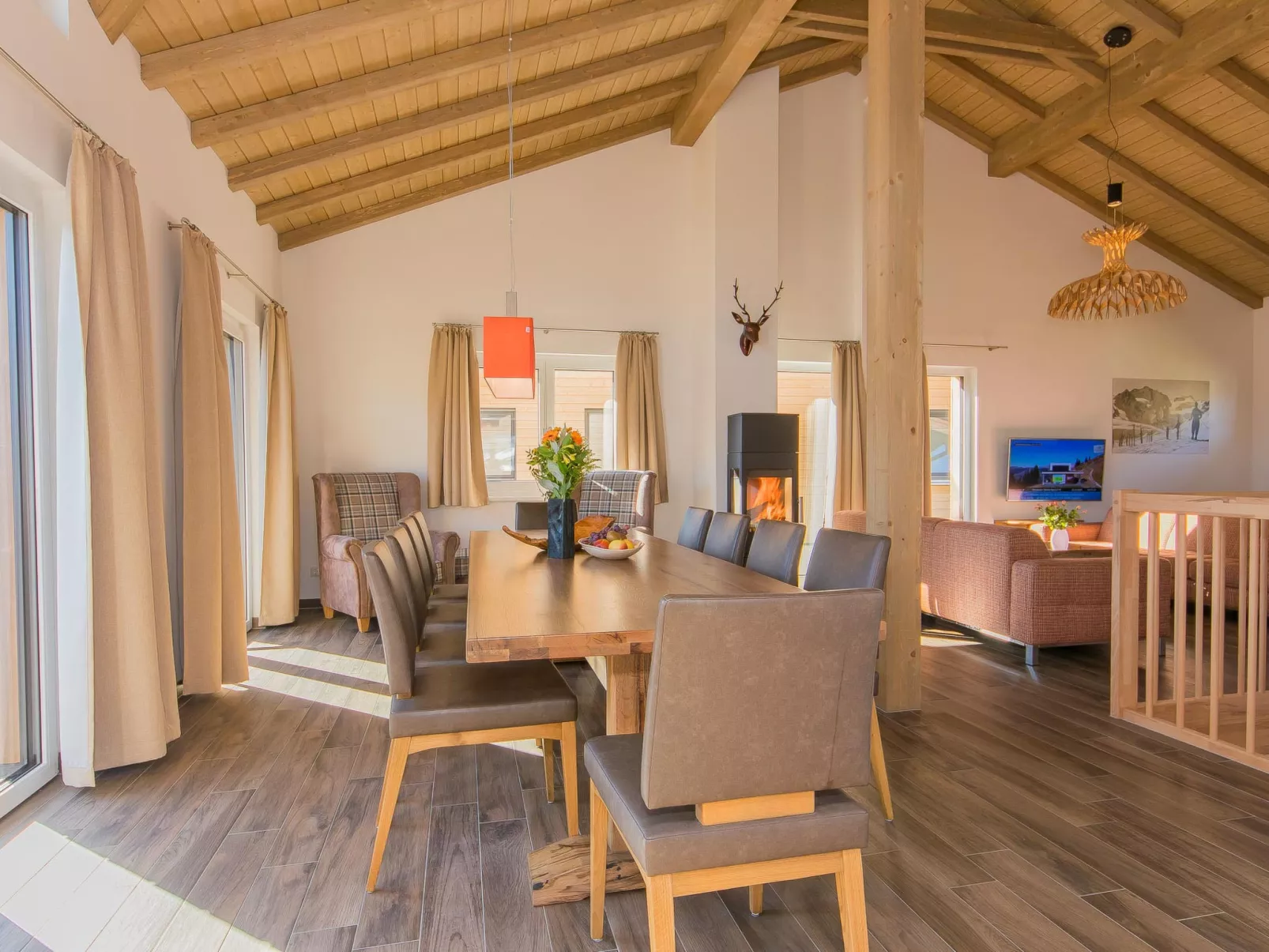 1_ZMO1 - Almrose Chalet