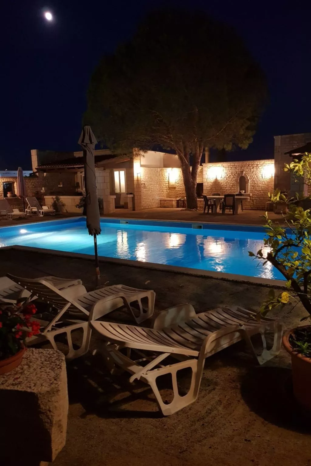 Wohnung mit Schwimmbad