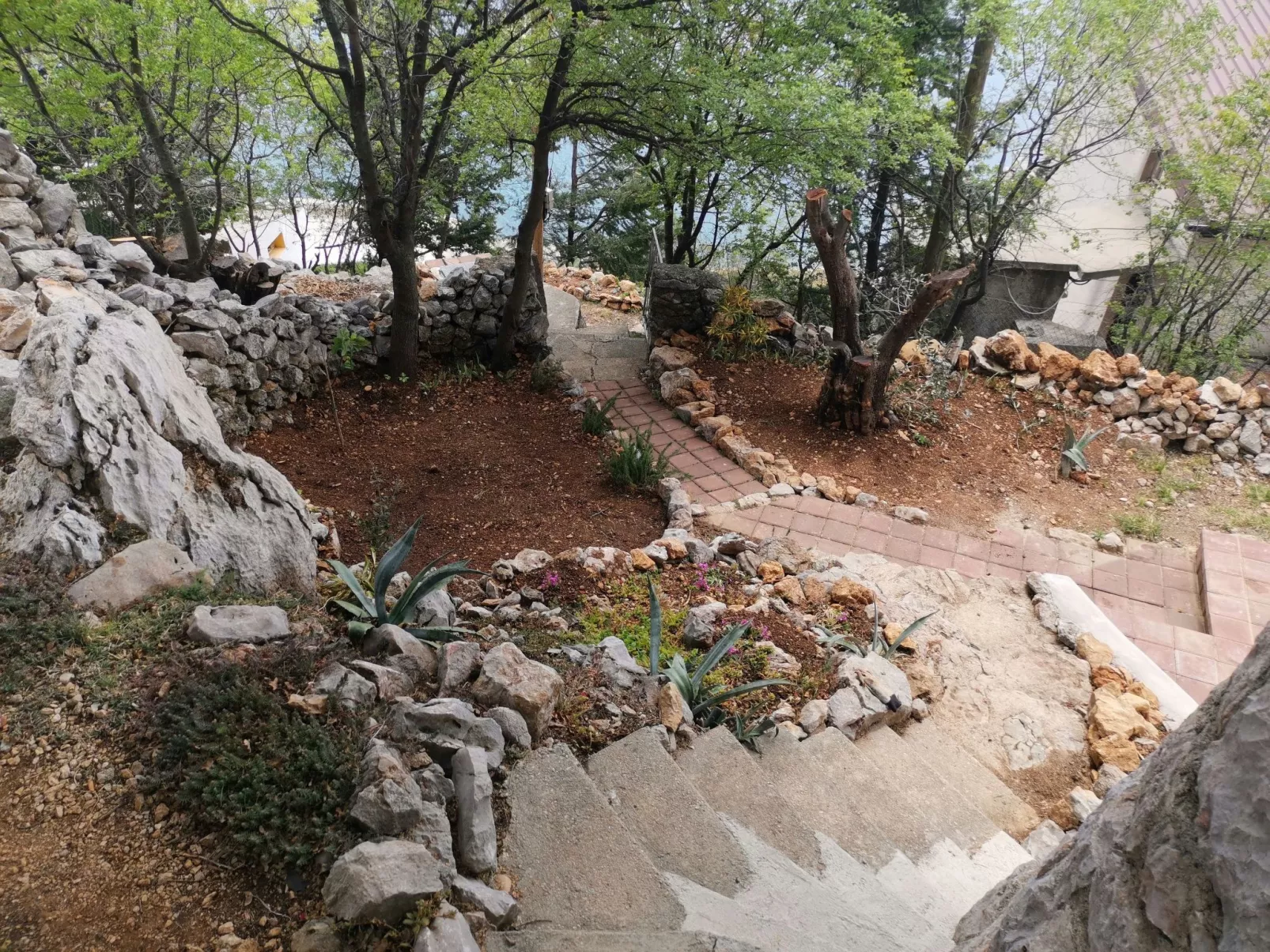 Mit Pool in Lukovo Sugarje - Buiten