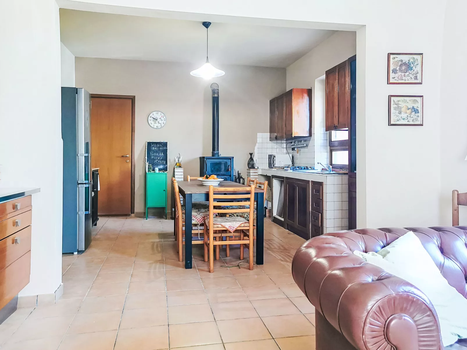 Velia's House - Binnen