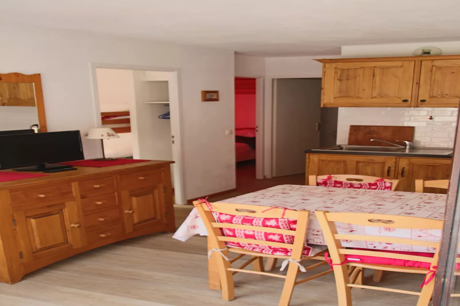 Balcons G 035 - PARC NAT. VANOISE appart. 8 pers. - Woonkamer