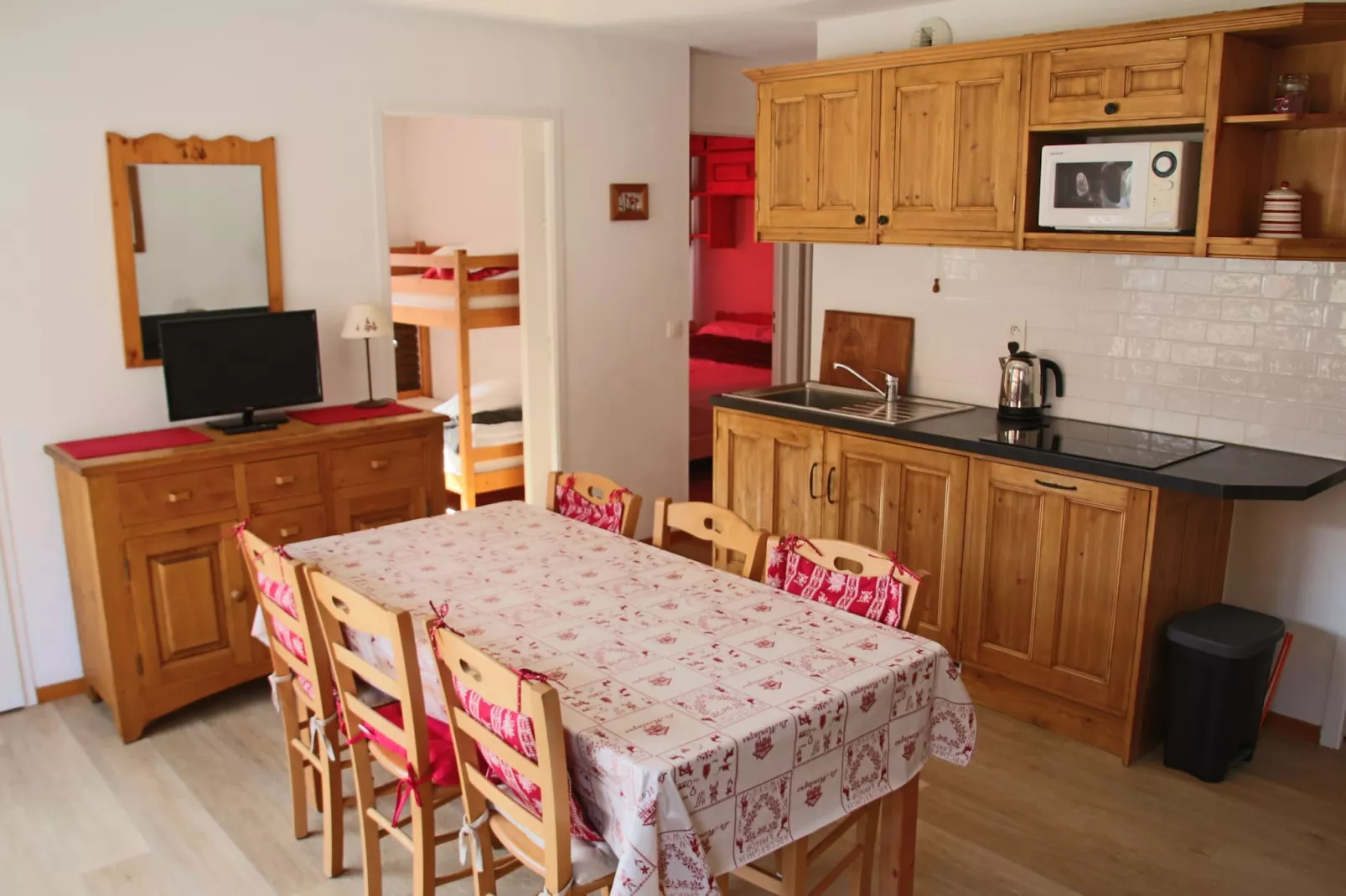 Balcons G 035 - PARC NAT. VANOISE appart. 8 pers. - Woonkamer