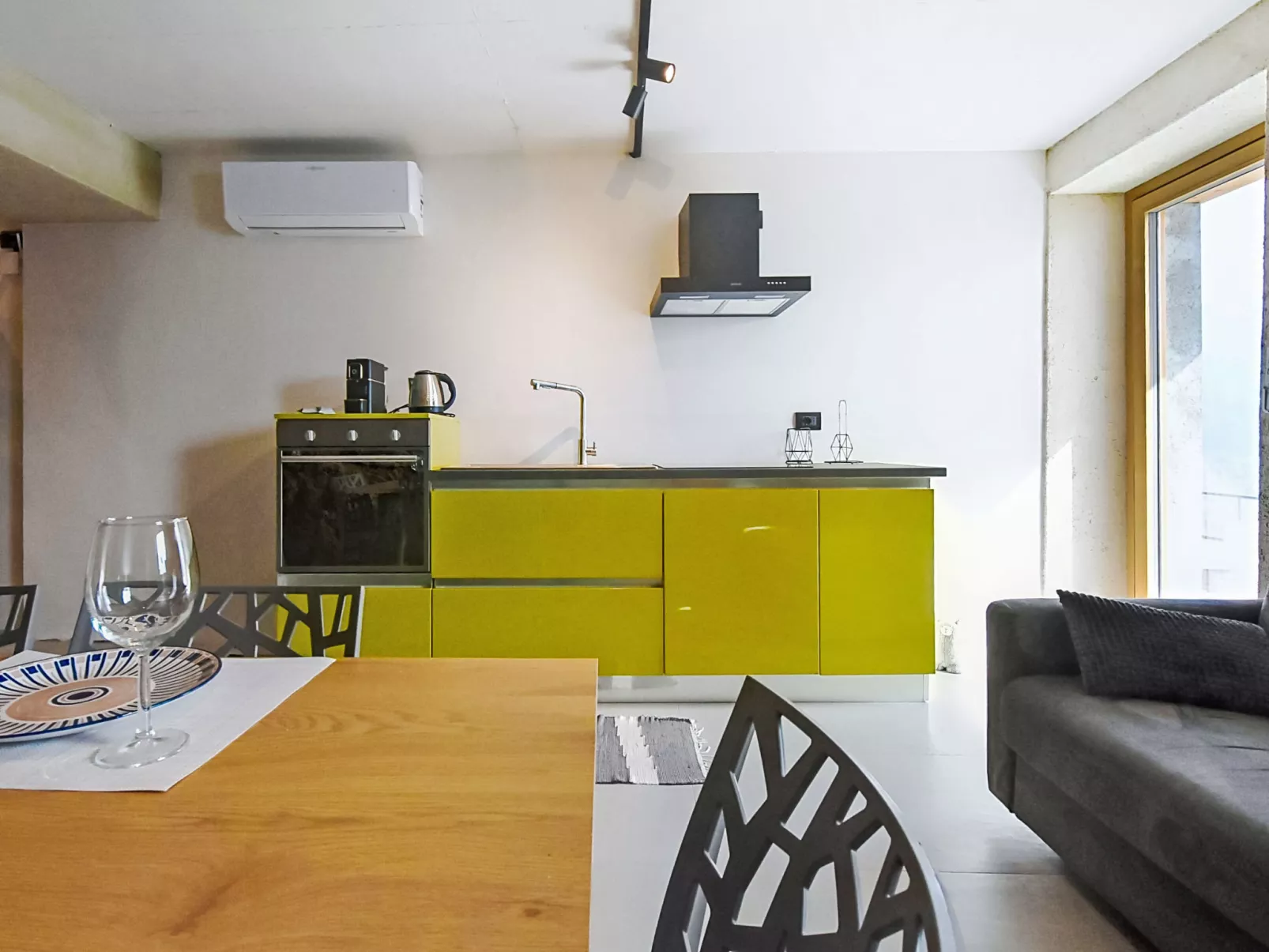 Al Vignale - La Grotta - Binnen