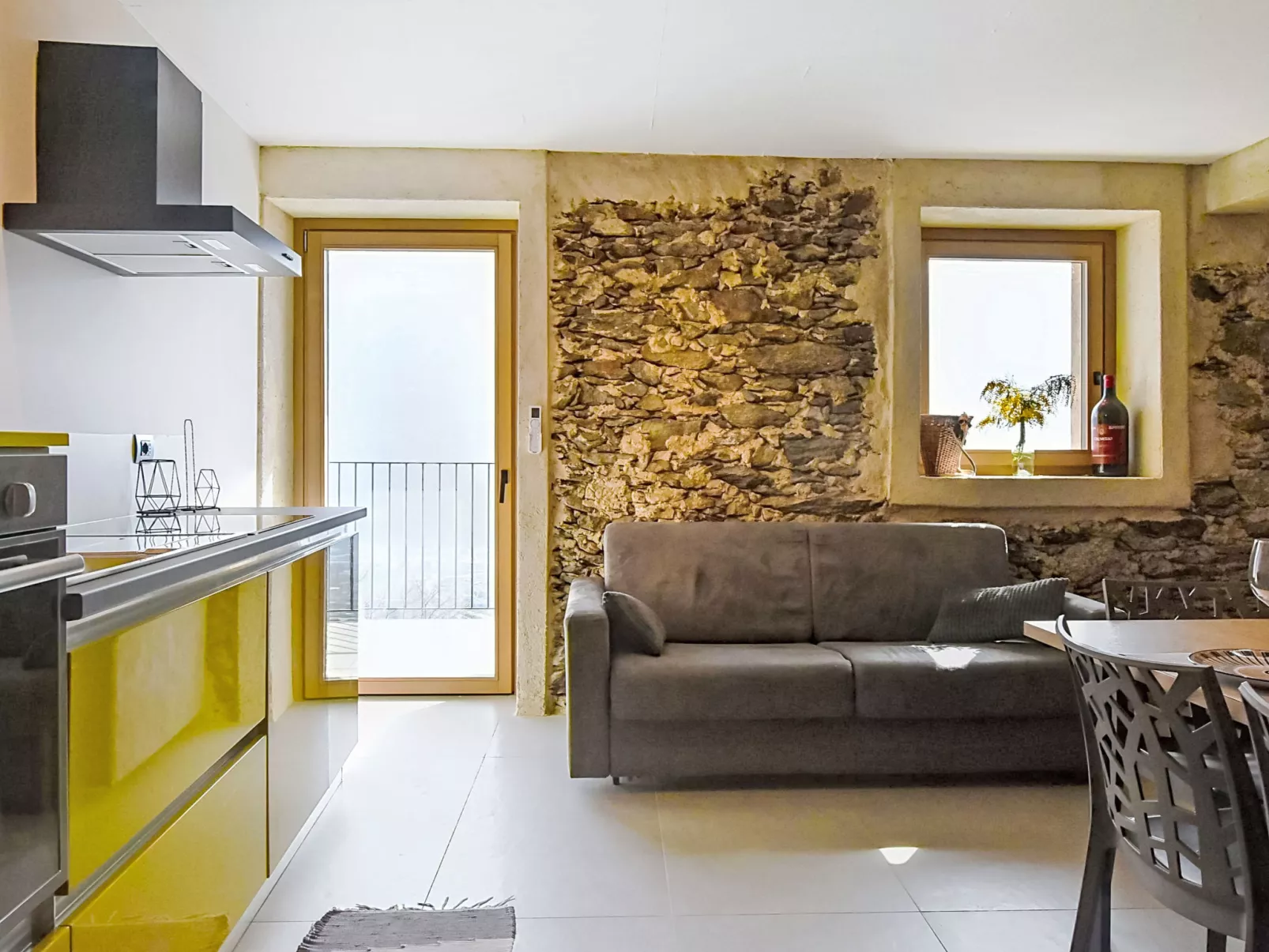 Al Vignale - La Grotta - Binnen