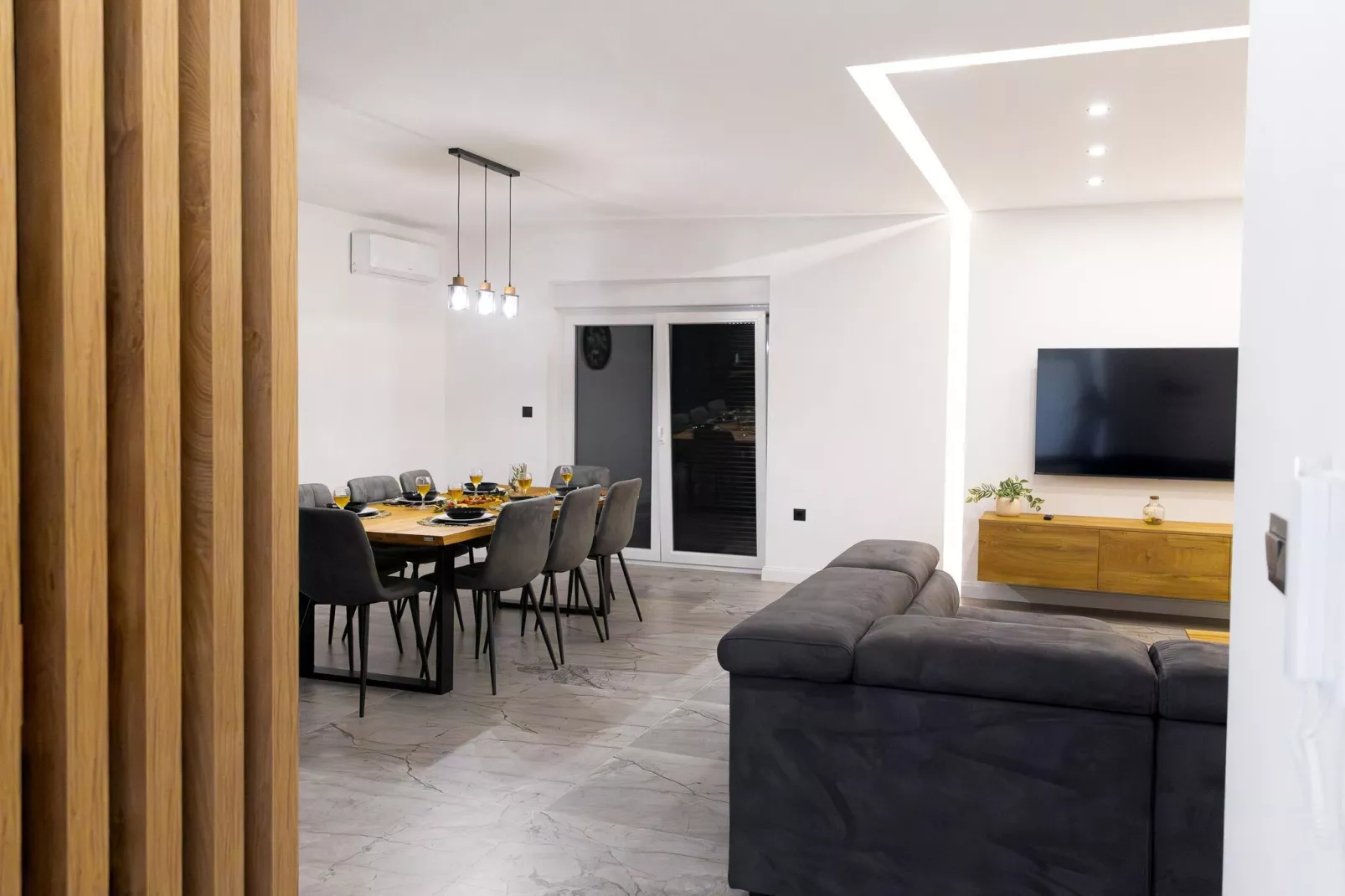 HOLIDAY HOME NENA - Woonkamer