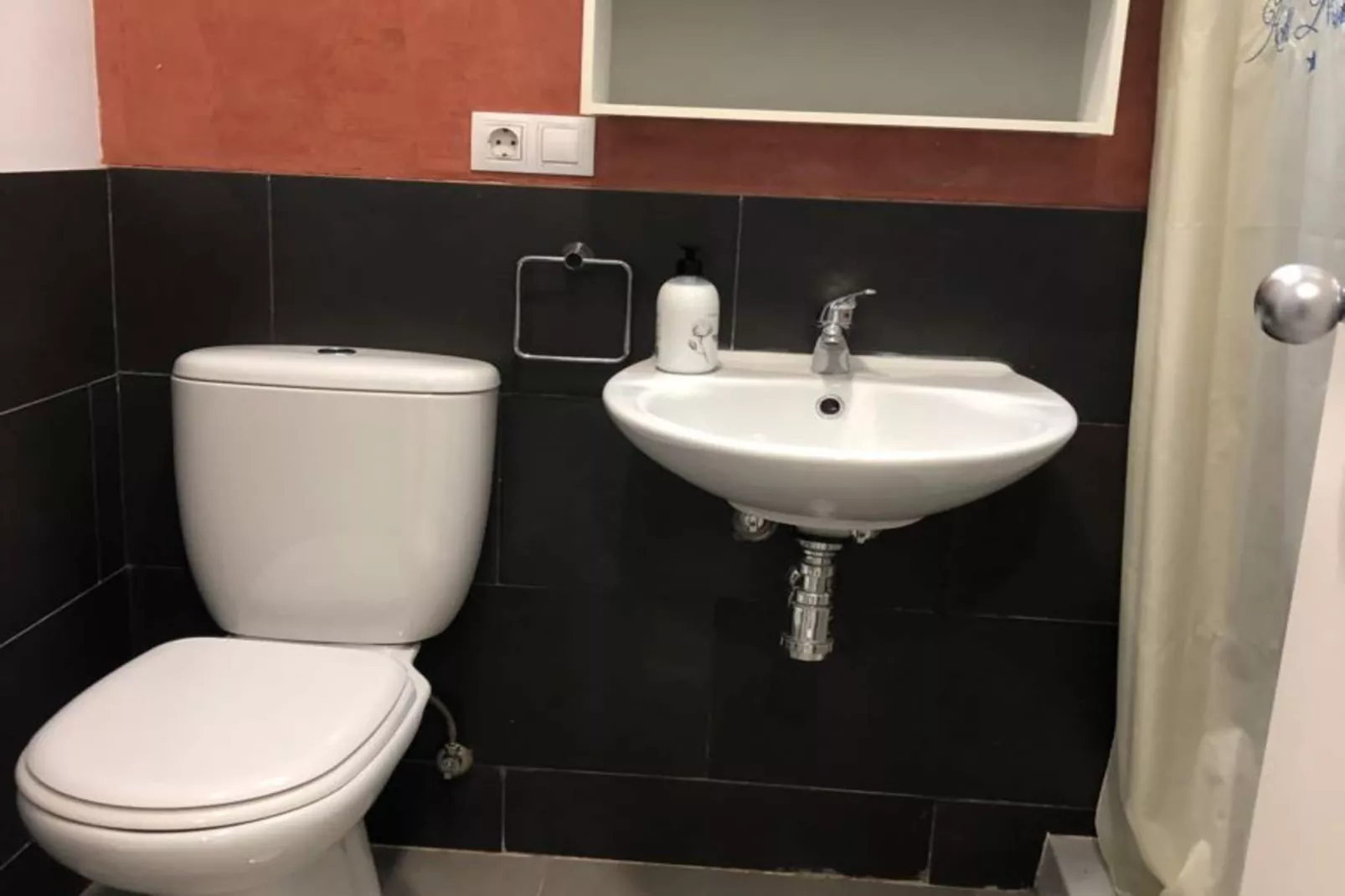 Resitur Apto 731 - Badkamer