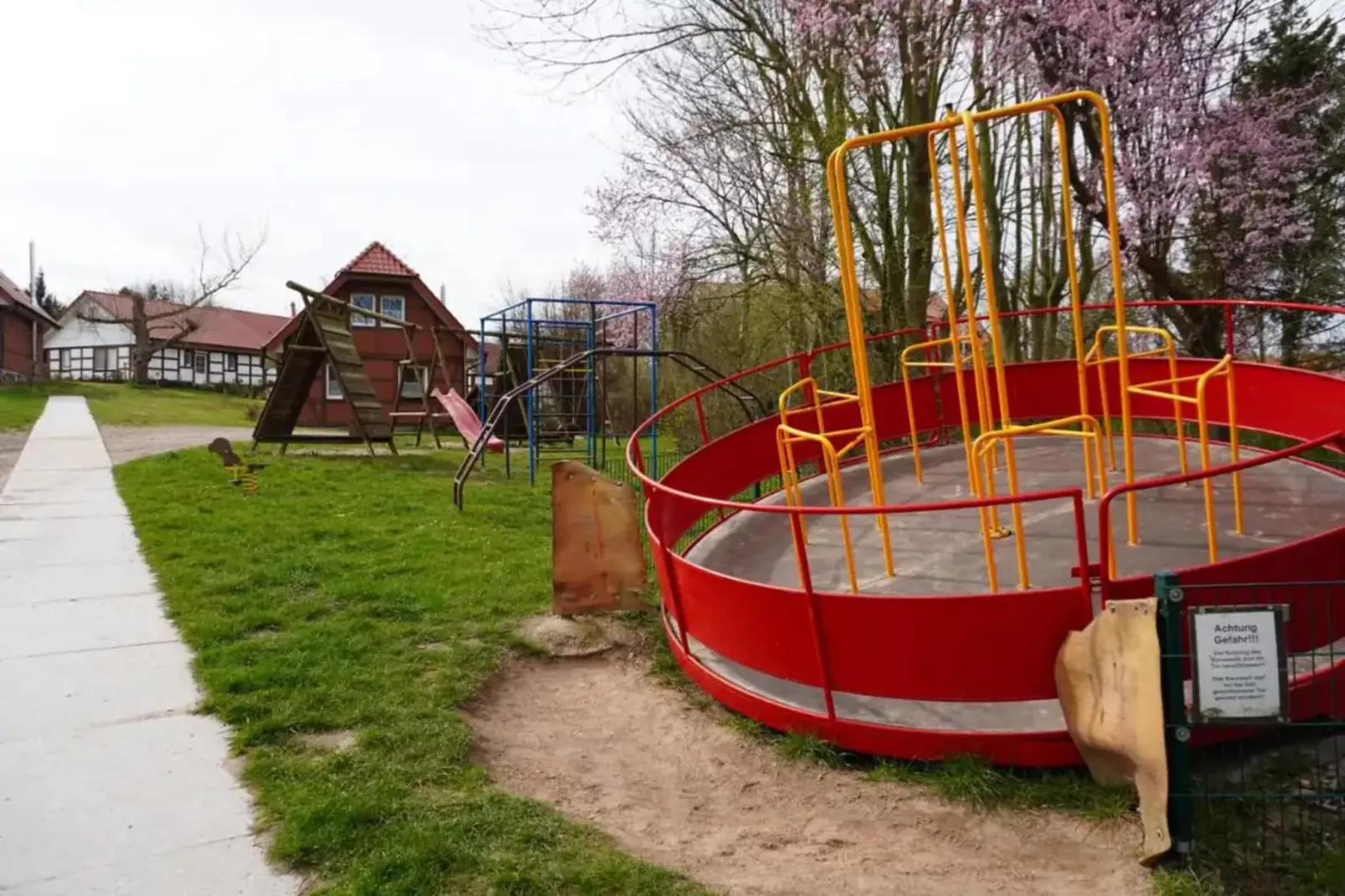 Ferienpark an der Ostsee - FW am Badestrand - Parkfaciliteiten
