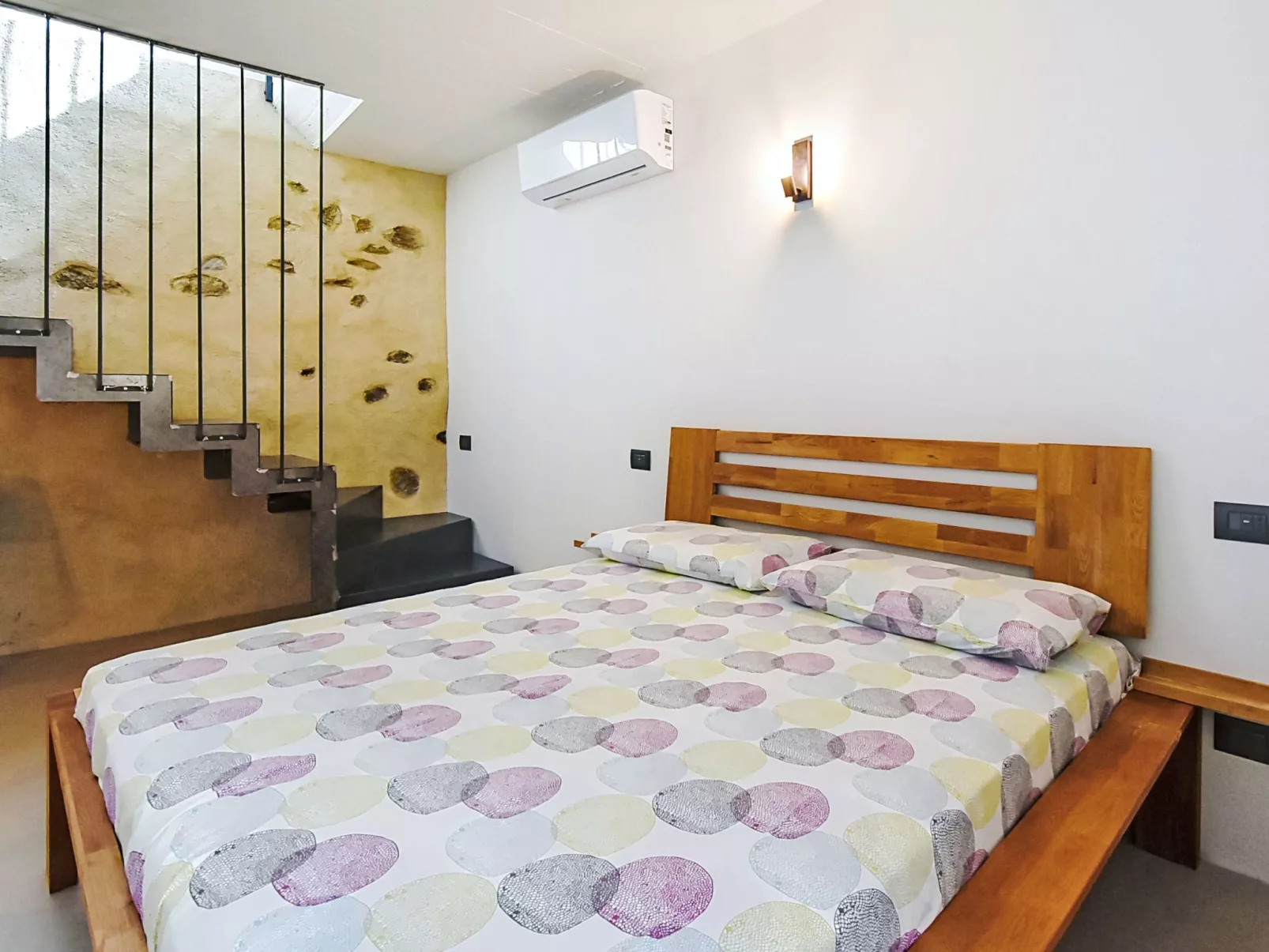 Al Vignale - La Vista - Binnen