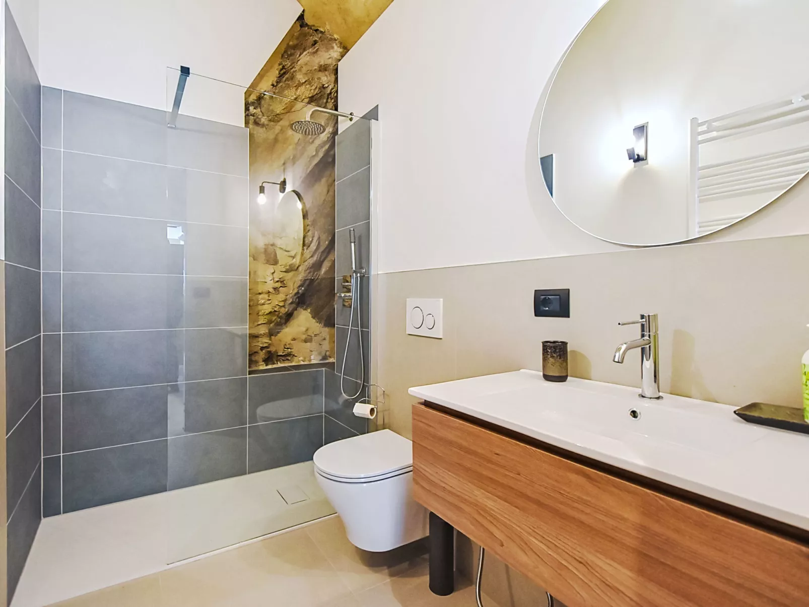 Al Vignale - La Grotta - Binnen