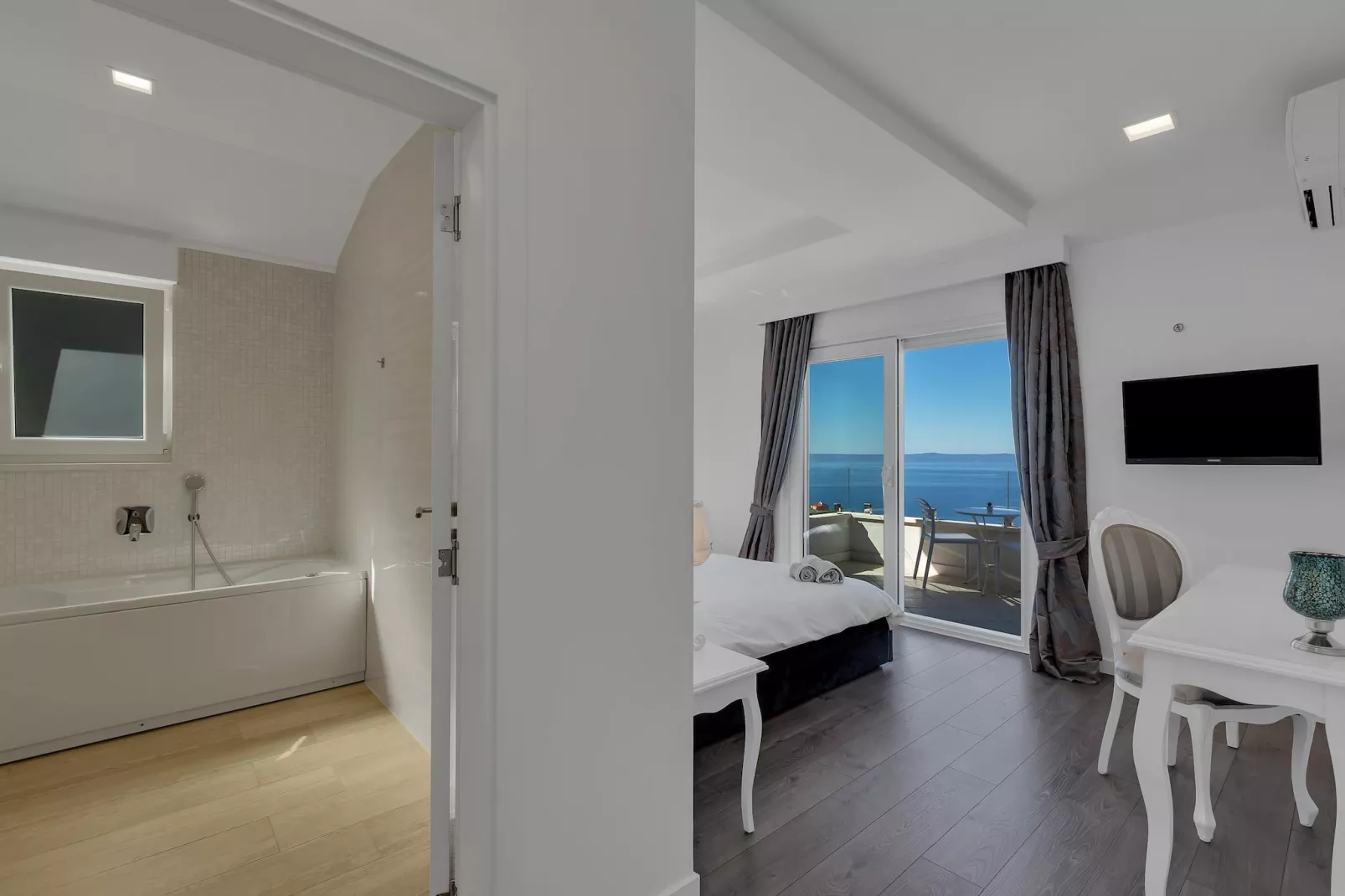 VILLA PRESTIGE - Overloop