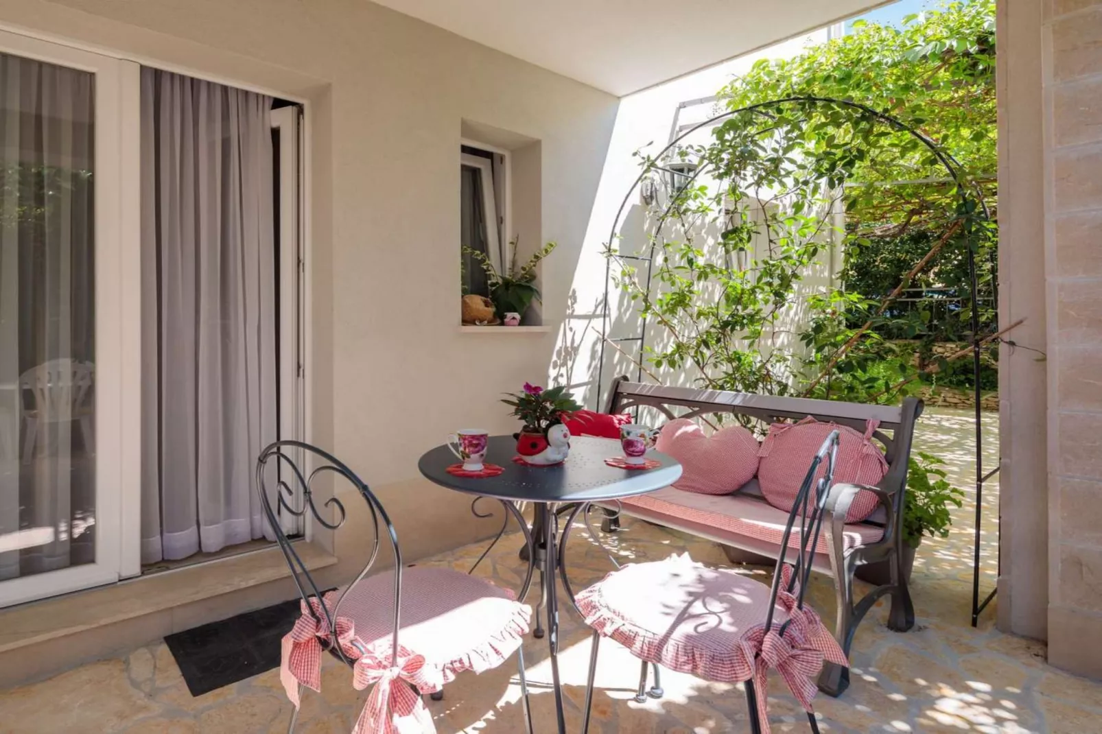 Apartment Oaza - Three Bedroom Apartment with Terrace and Sea View - Buitenlucht