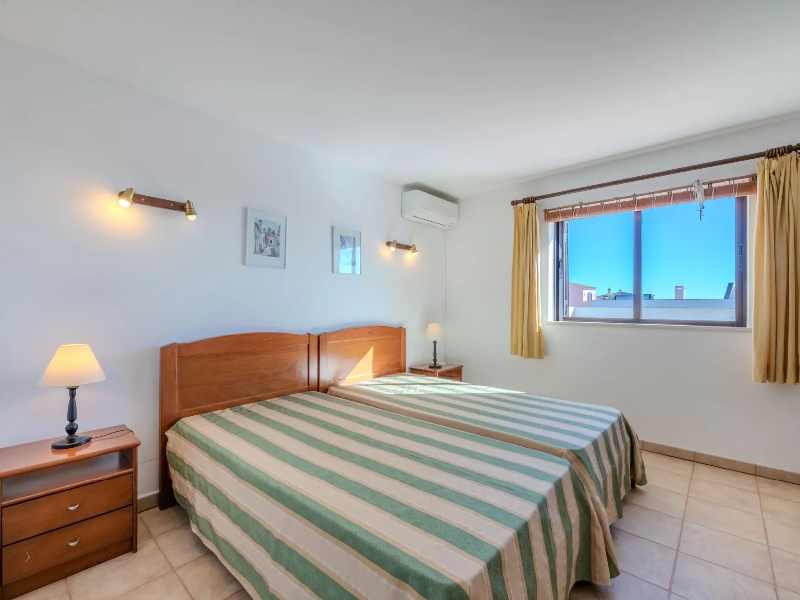 Ninho do Mocho - Binnen