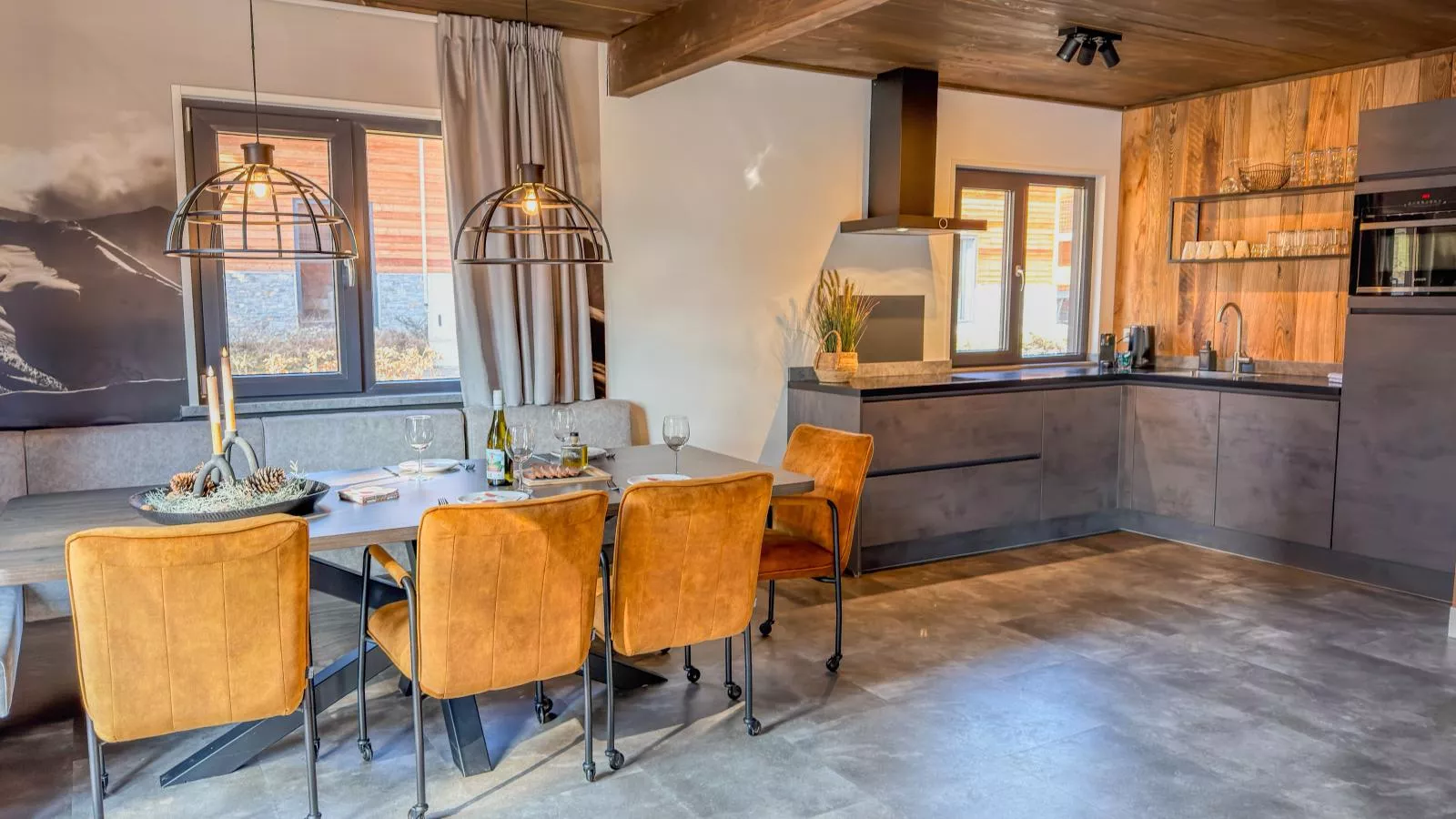 Alpenchalet Nockblick am Afritzer See - Eetkamer