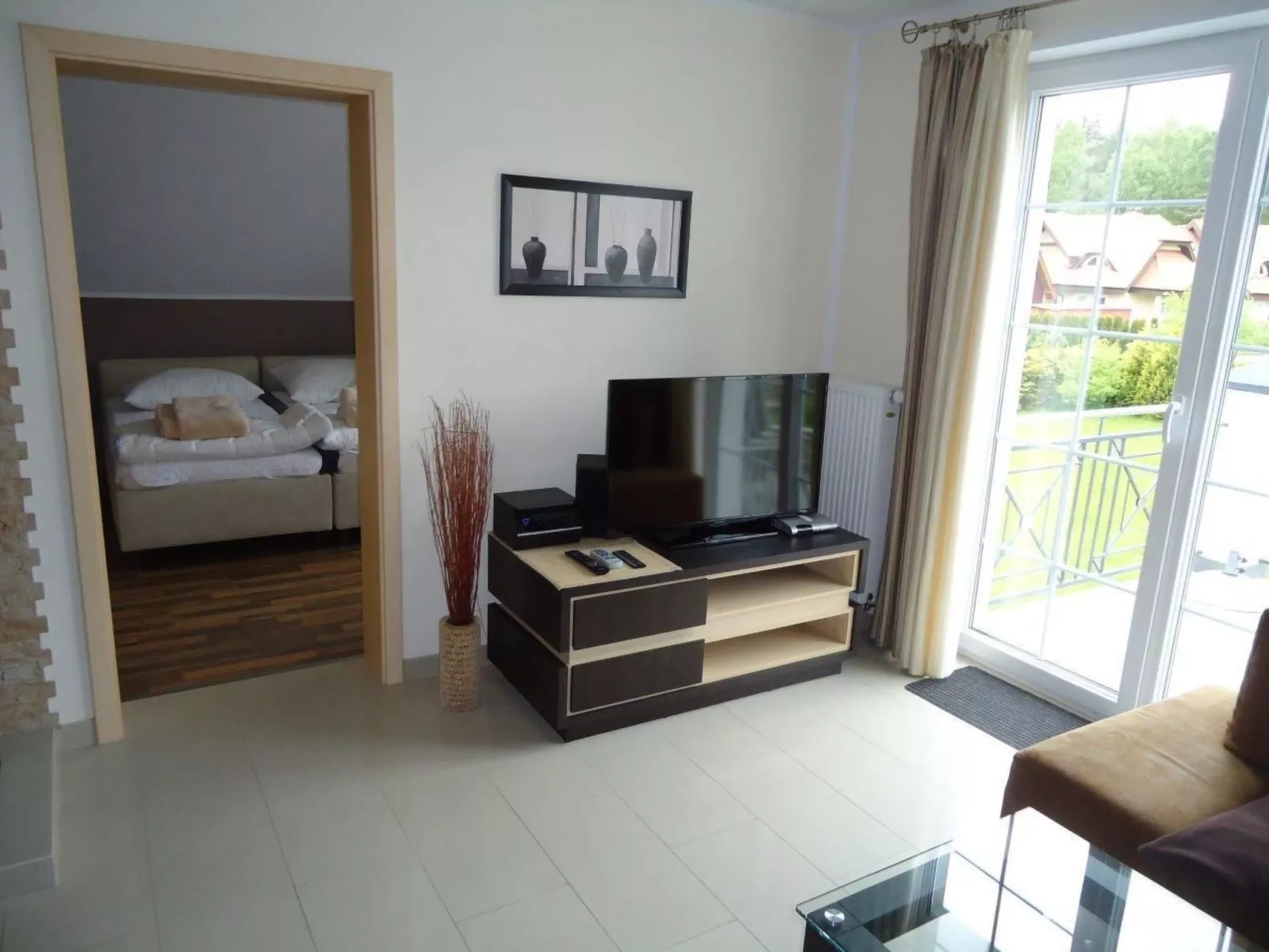 Wohnung in Rowy mit Grill, Terrasse, Parkplatz u - Binnen