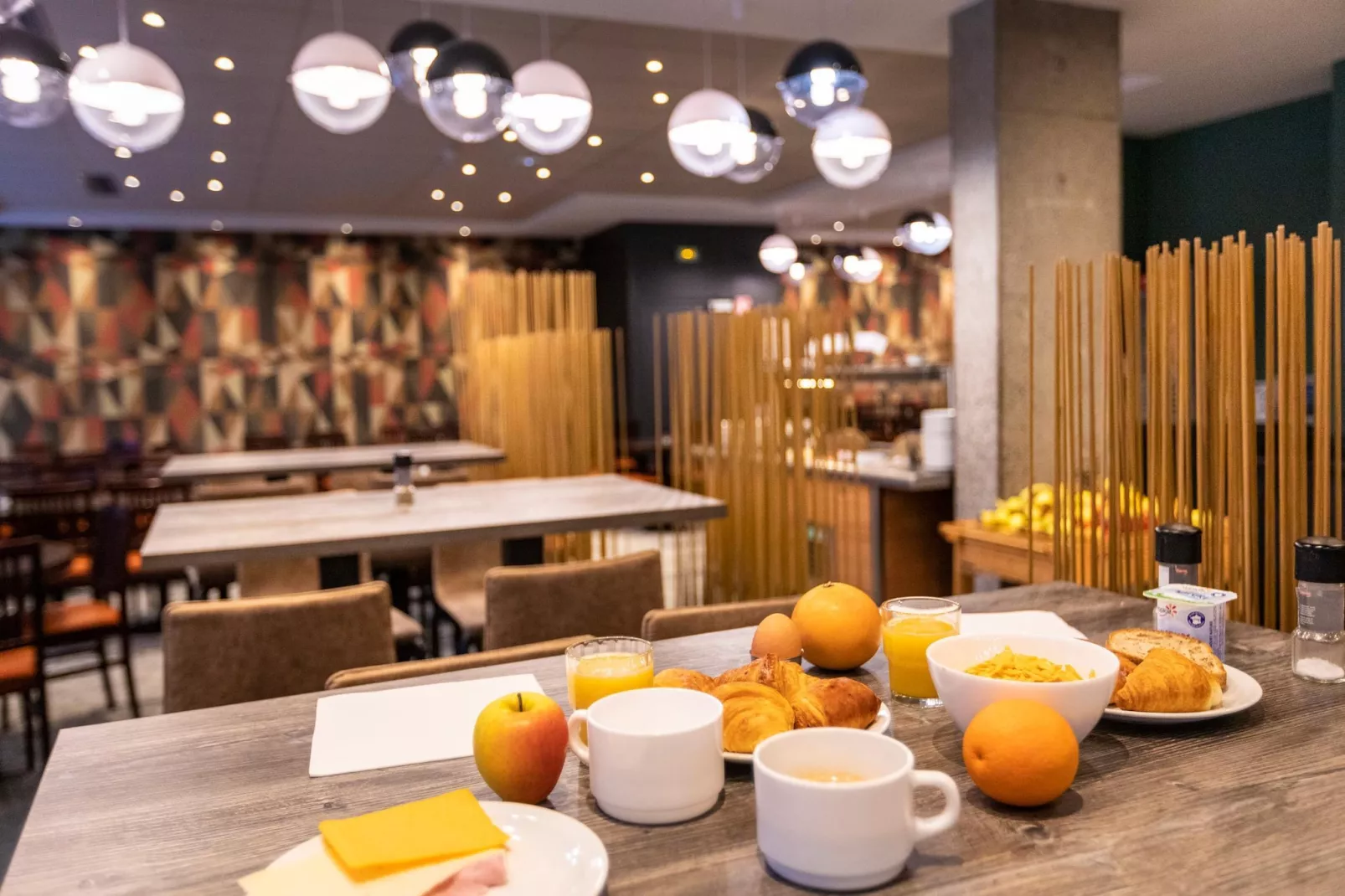 Le Flaine Chambre 2 personnes_C2 - Eetkamer