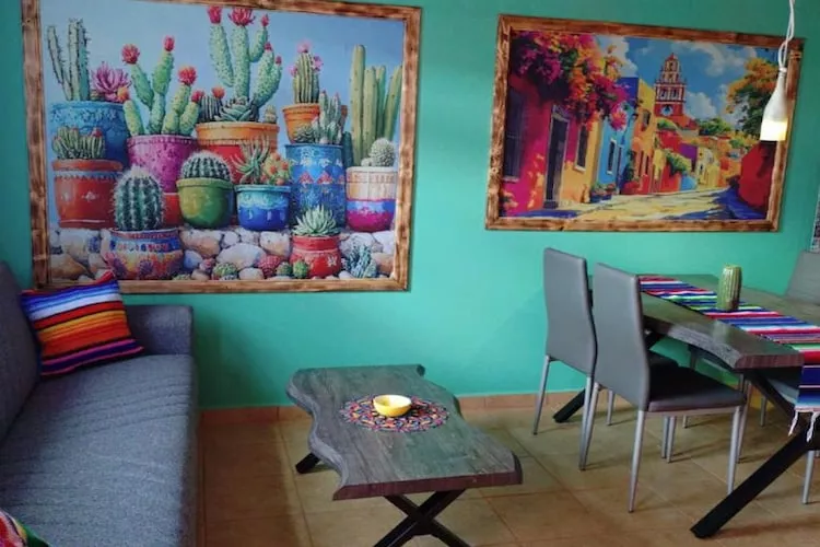 Domy wakacyjne dla max 4 osób w Dębinie - Woonkamer