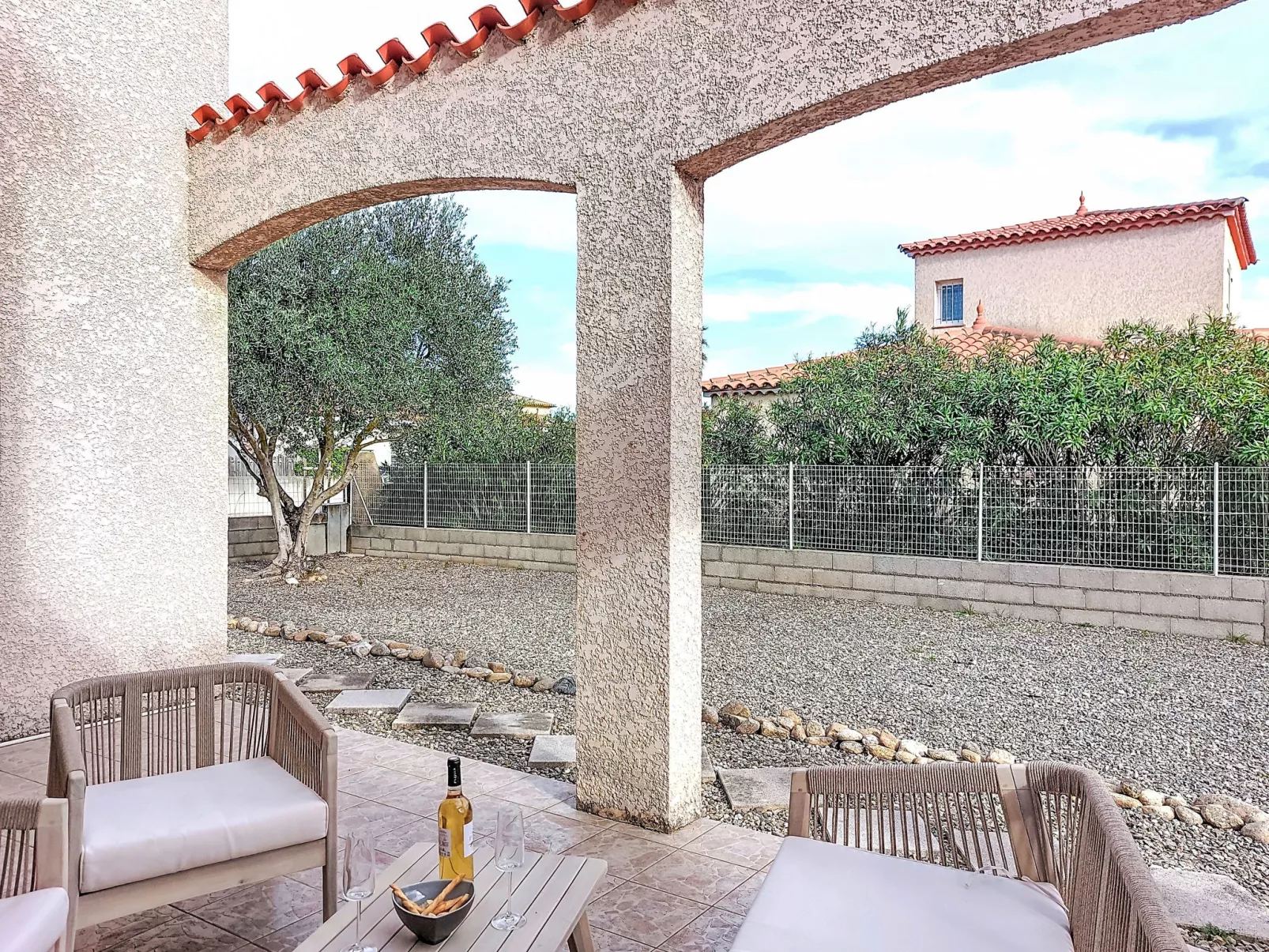 Villa Brouilla - Buiten