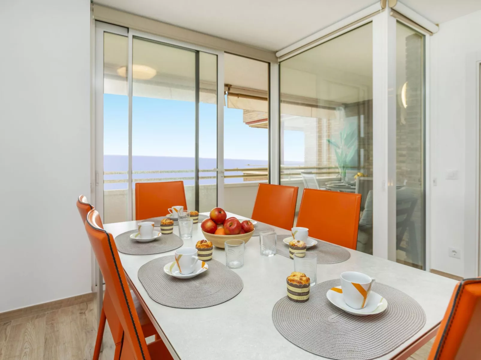 Los Delfines - Binnen