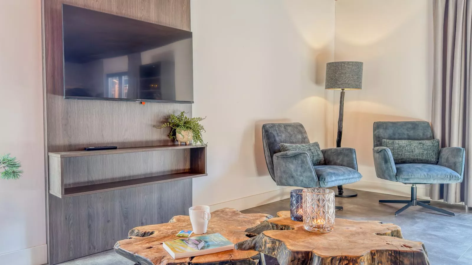 Alpenchalet Nockblick am Afritzer See - Woonkamer