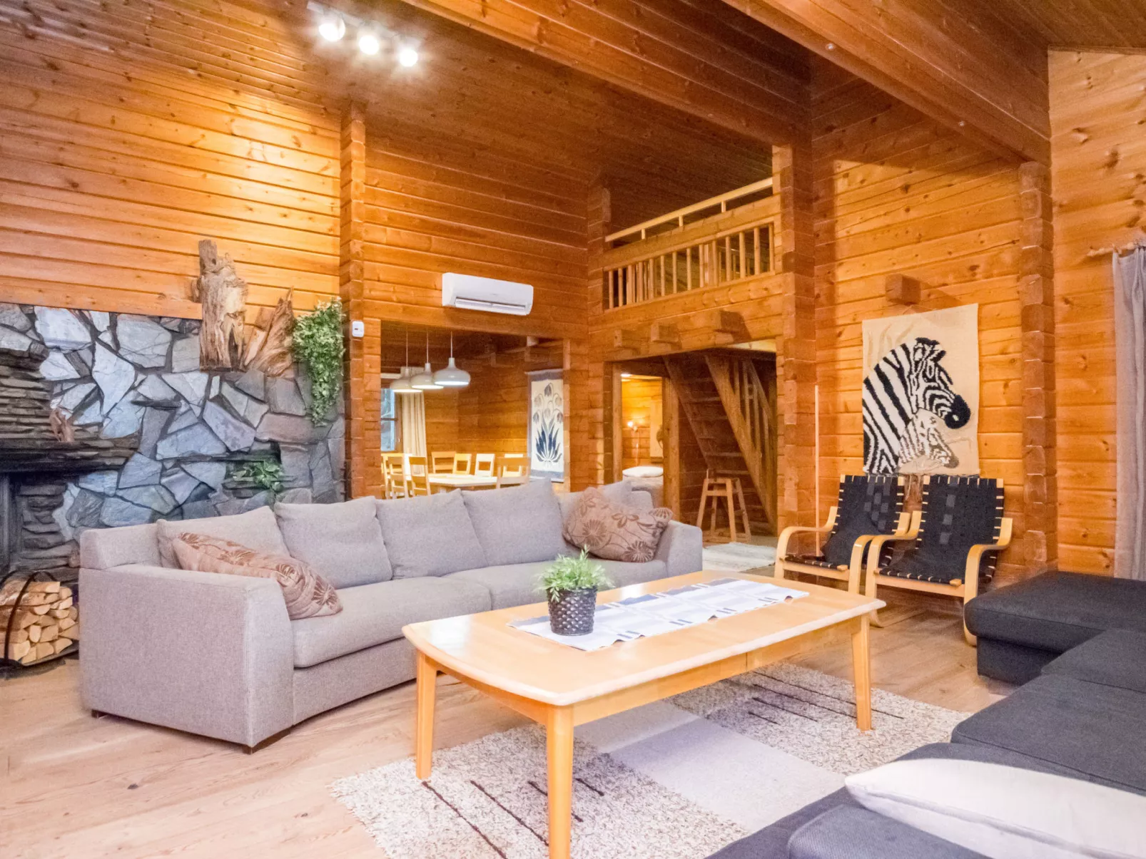 Villa skitunäs - Binnen