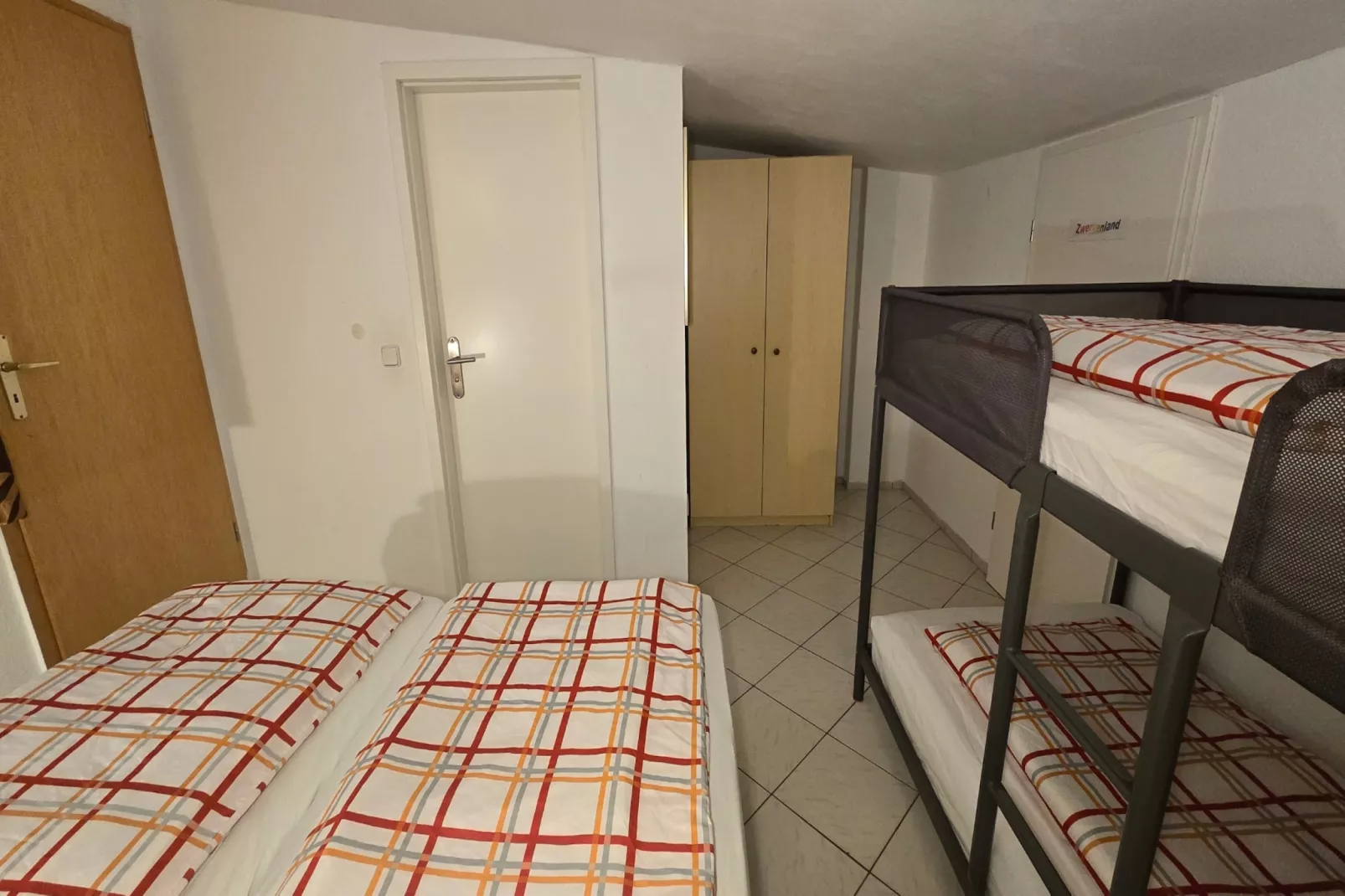 Fewo 05 6 P OG - Slaapkamer