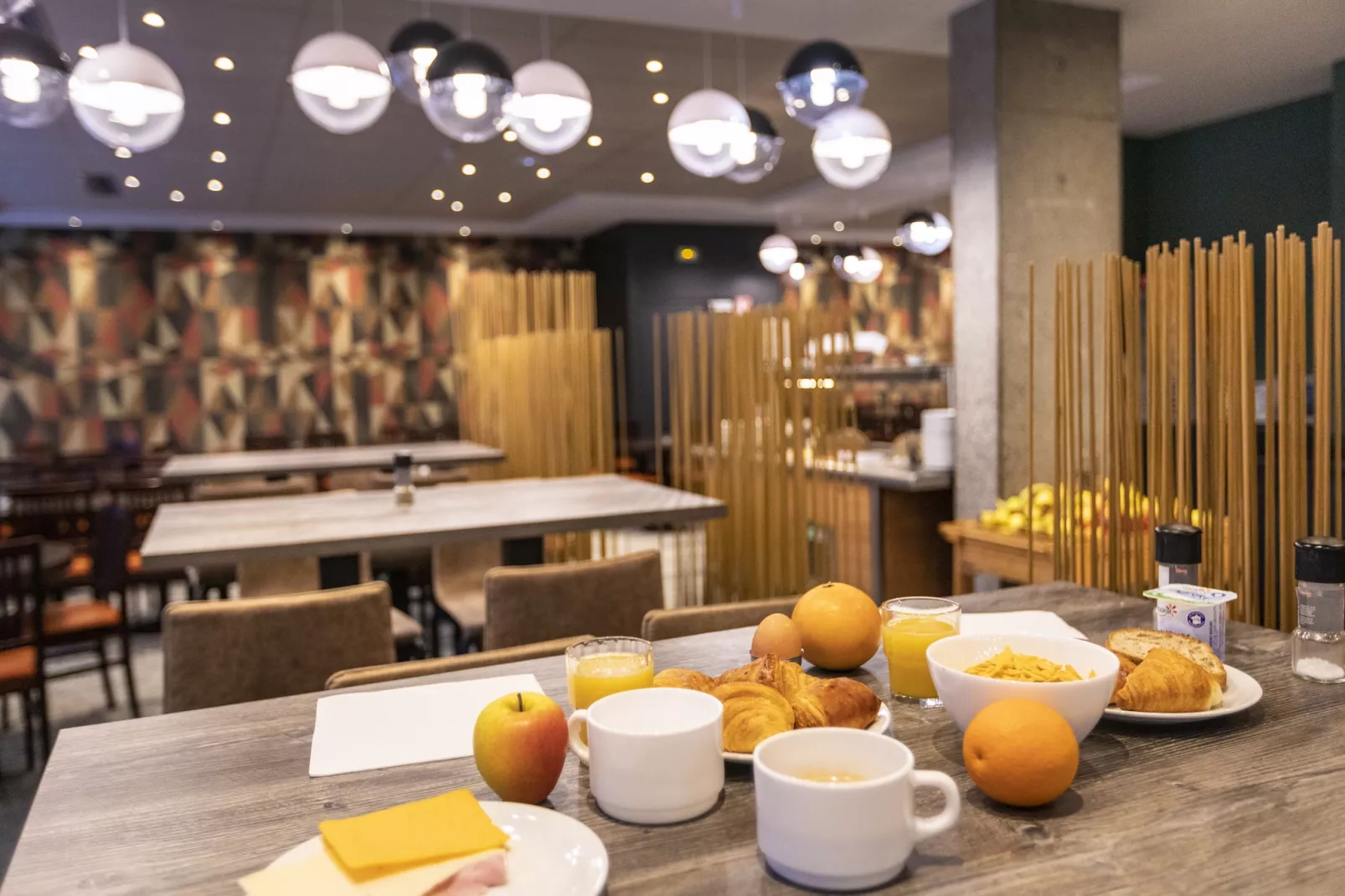 FLAINE Chambre 3 personnes C3 - Eetkamer