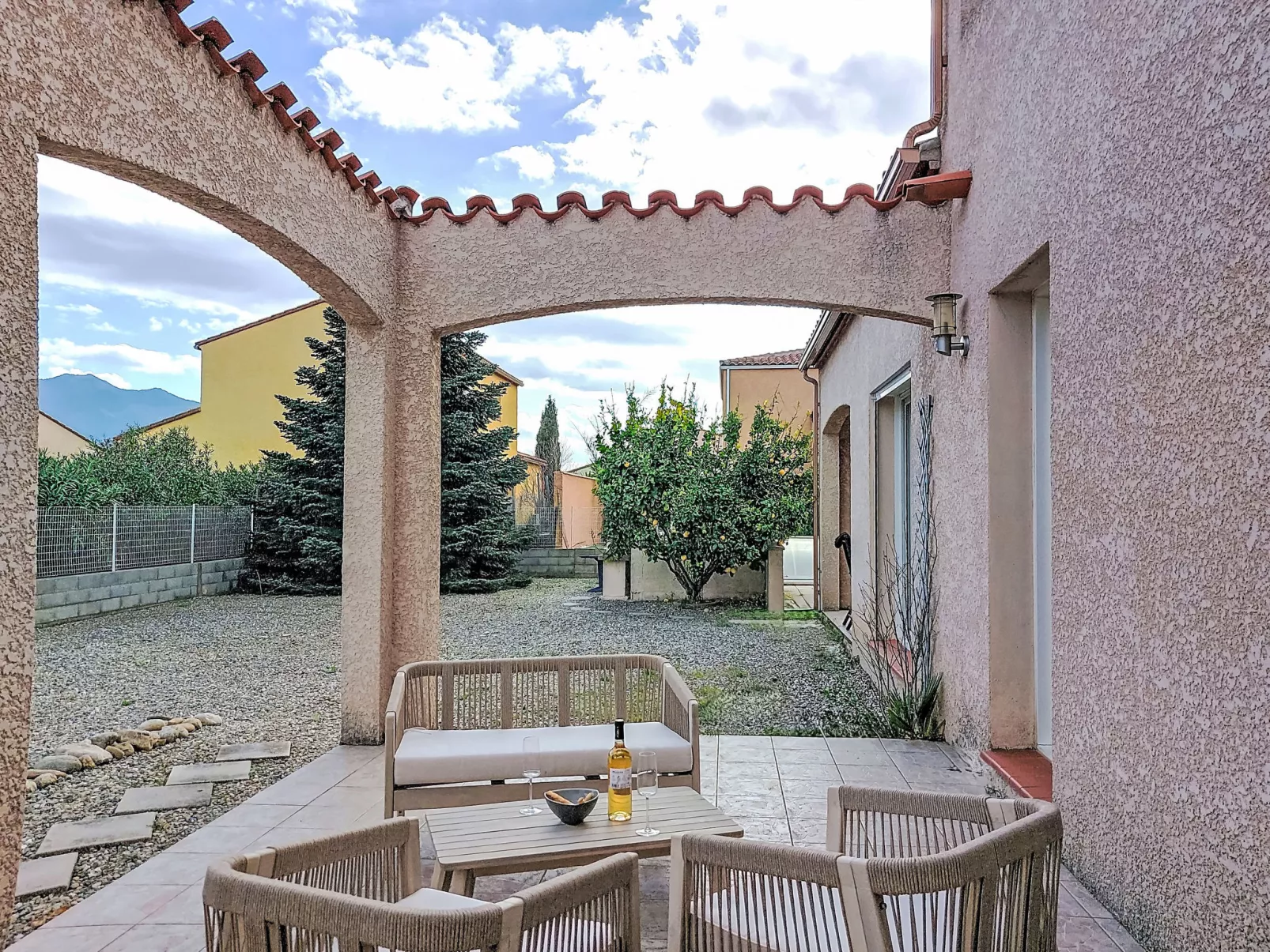 Villa Brouilla - Buiten