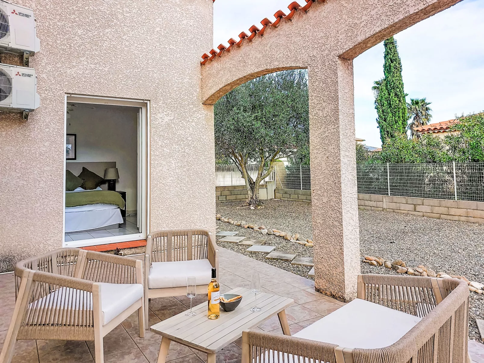 Villa Brouilla - Buiten