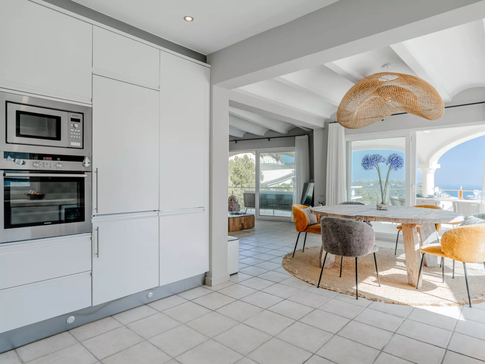 Tintorera Mar Azul - Binnen