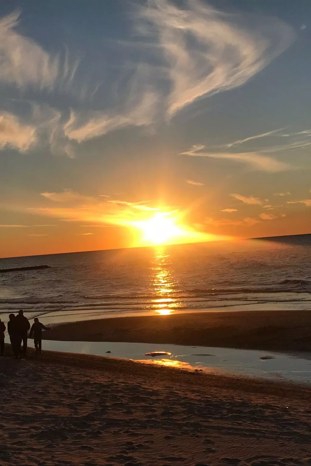 Charmantes Appartement in Rowy mit Grill, Garten - Buiten