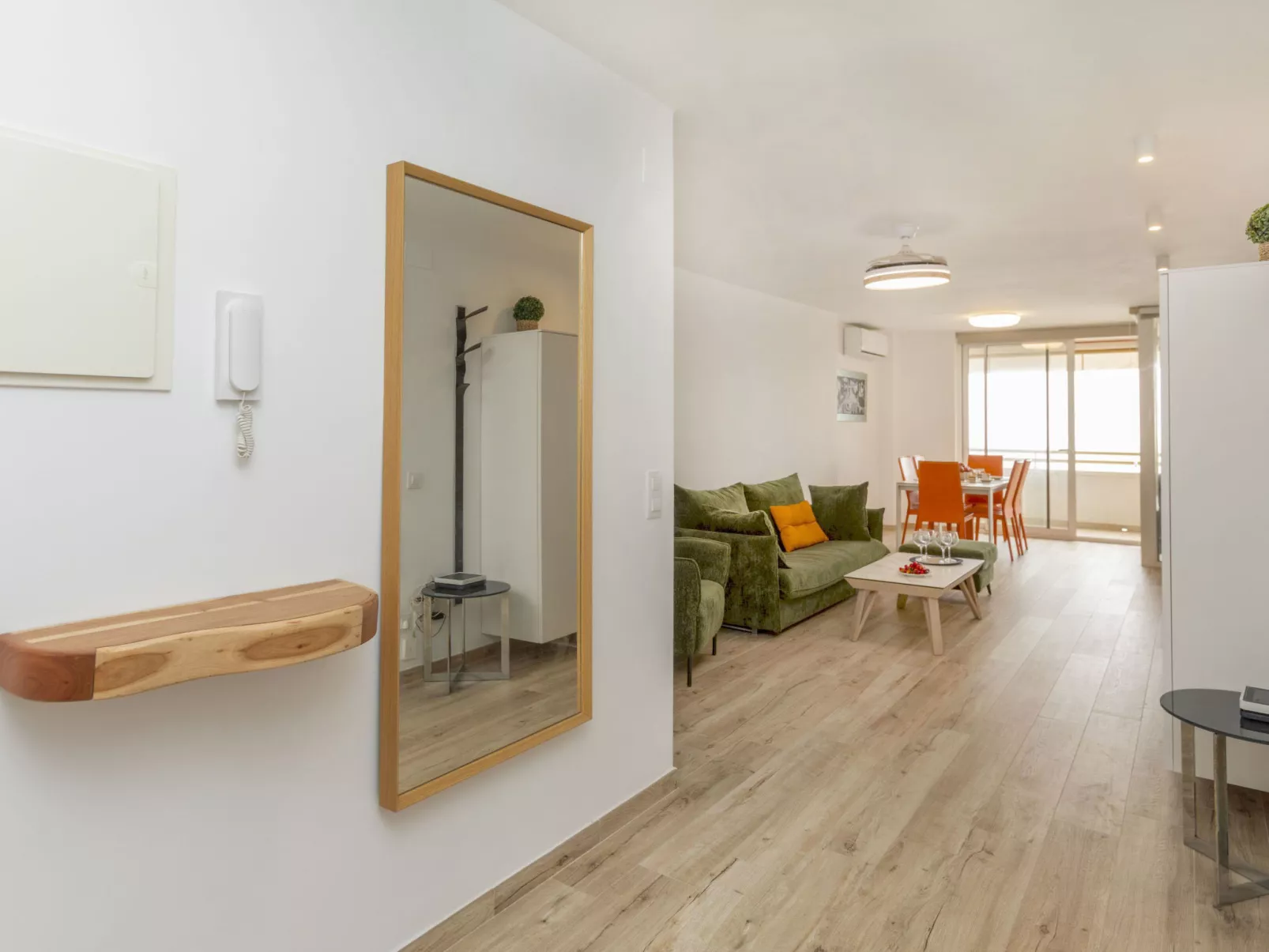 Los Delfines - Binnen