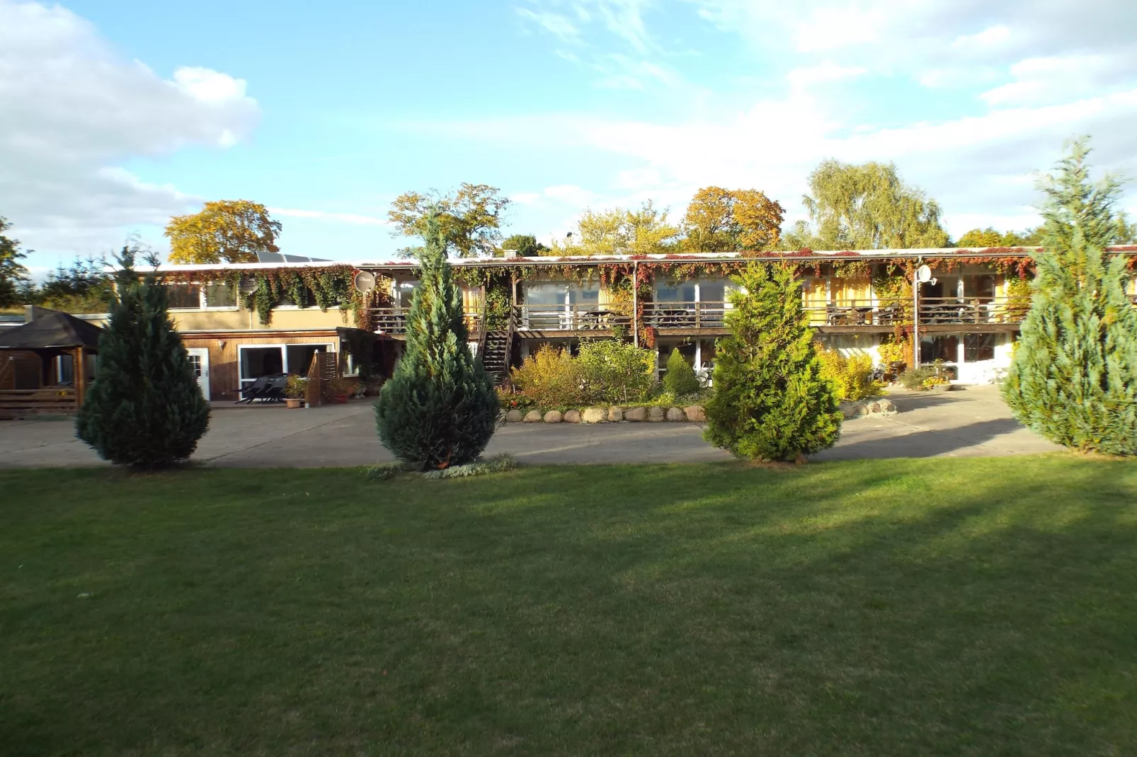 Fewo 02 6 P OG - Uitzicht zomer