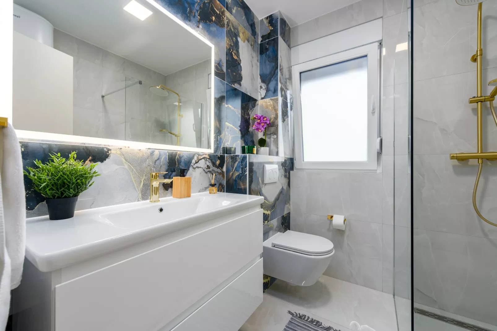 Deluxe apartment Anelle with jacuzzi - Badkamer