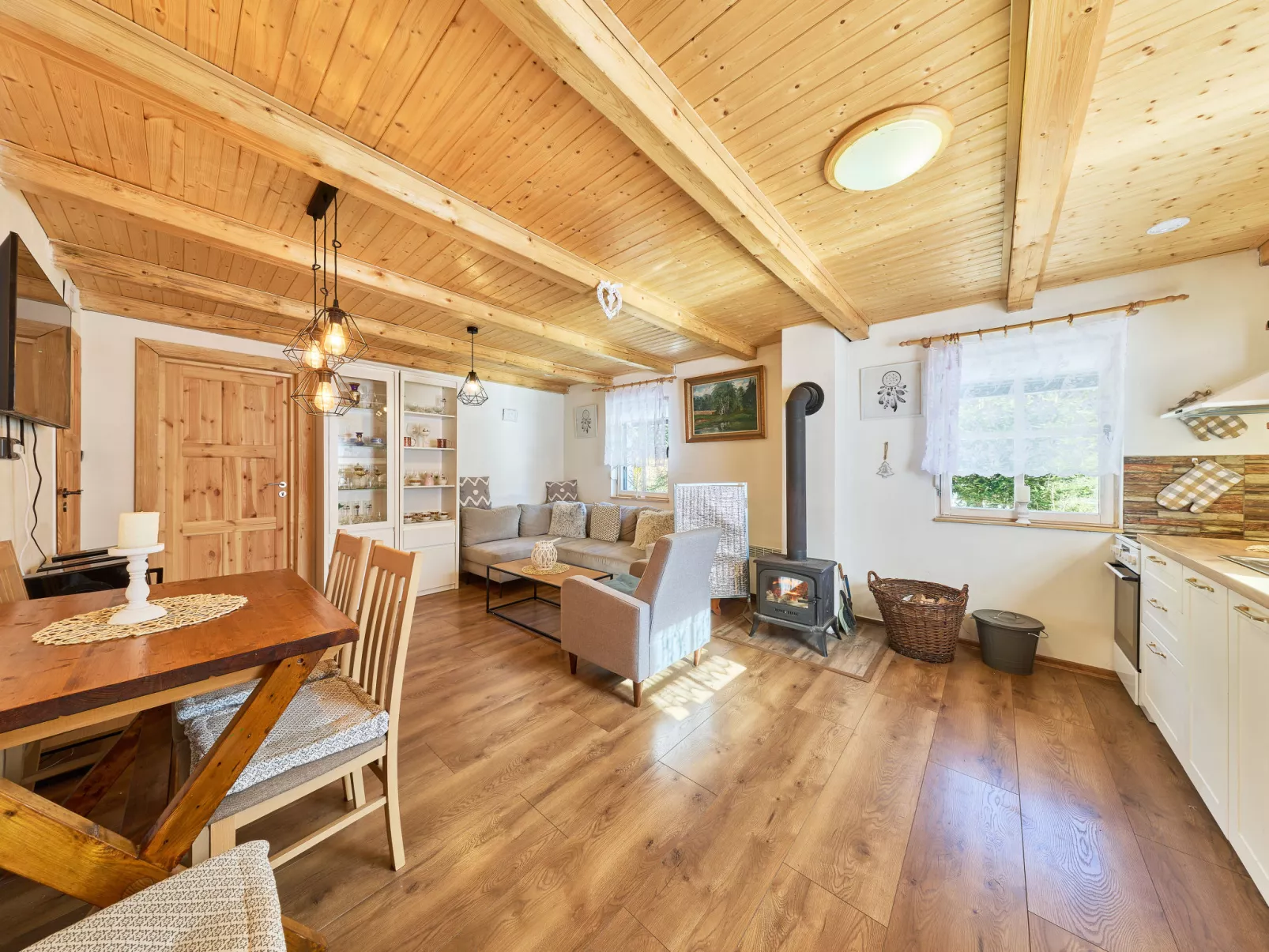 U potůčku - Binnen