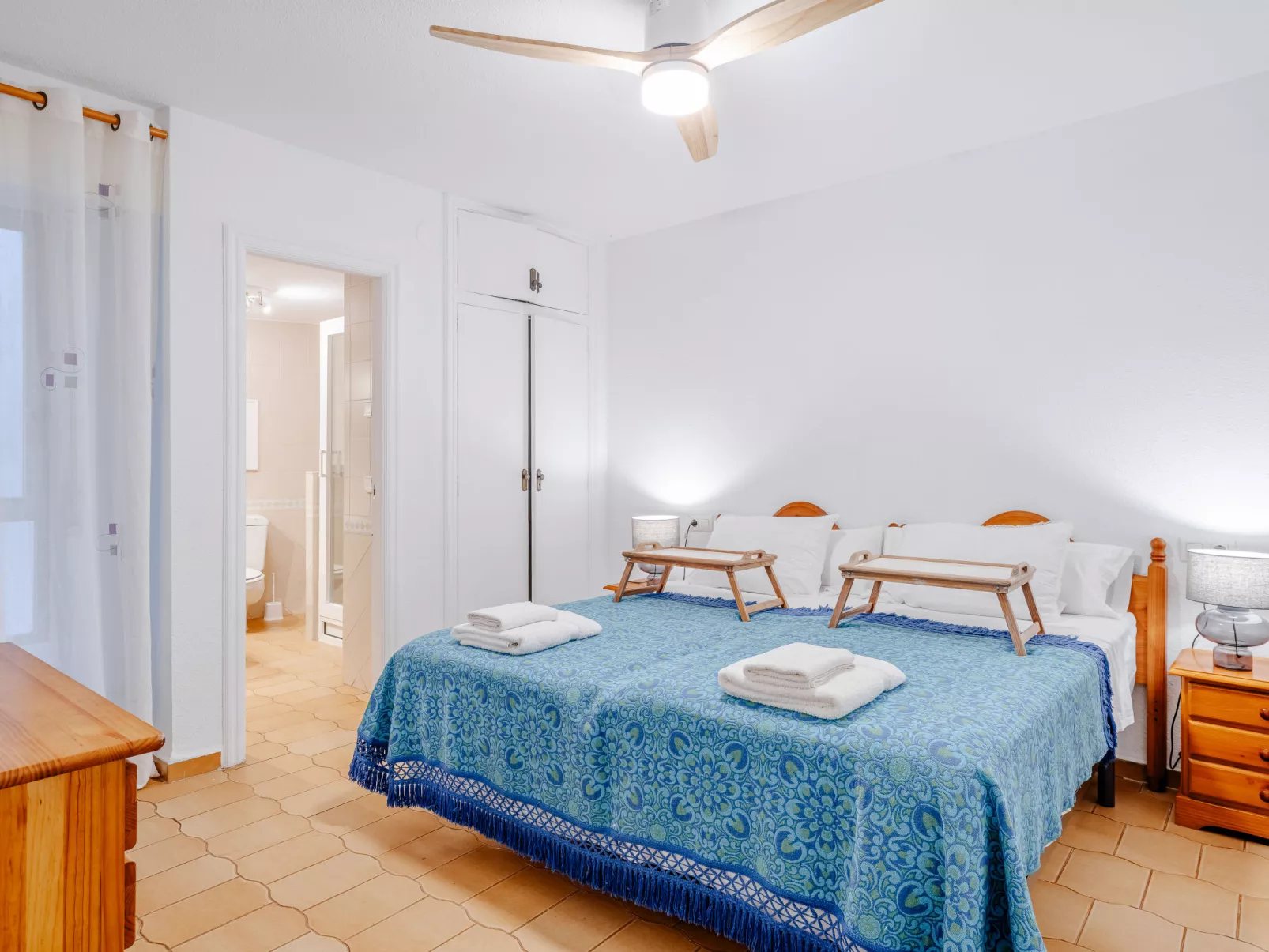 Puerto Javea - Binnen