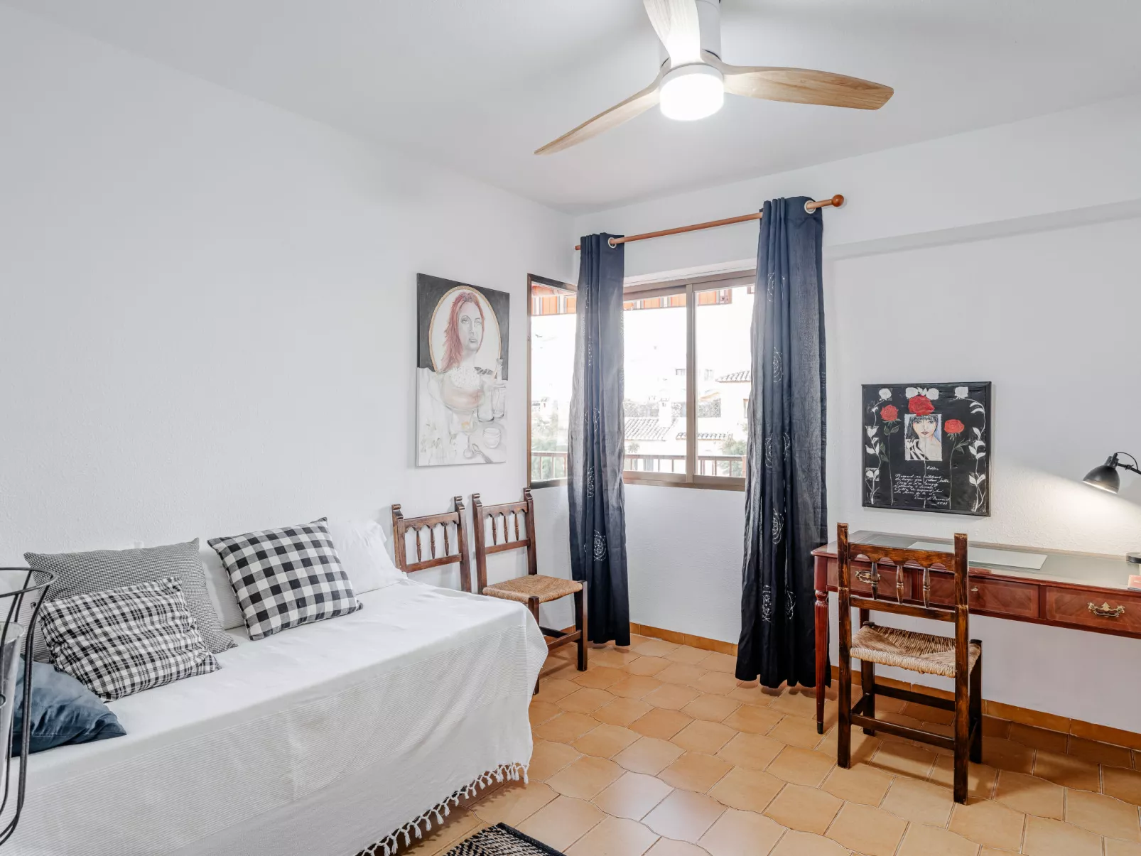 Puerto Javea - Binnen