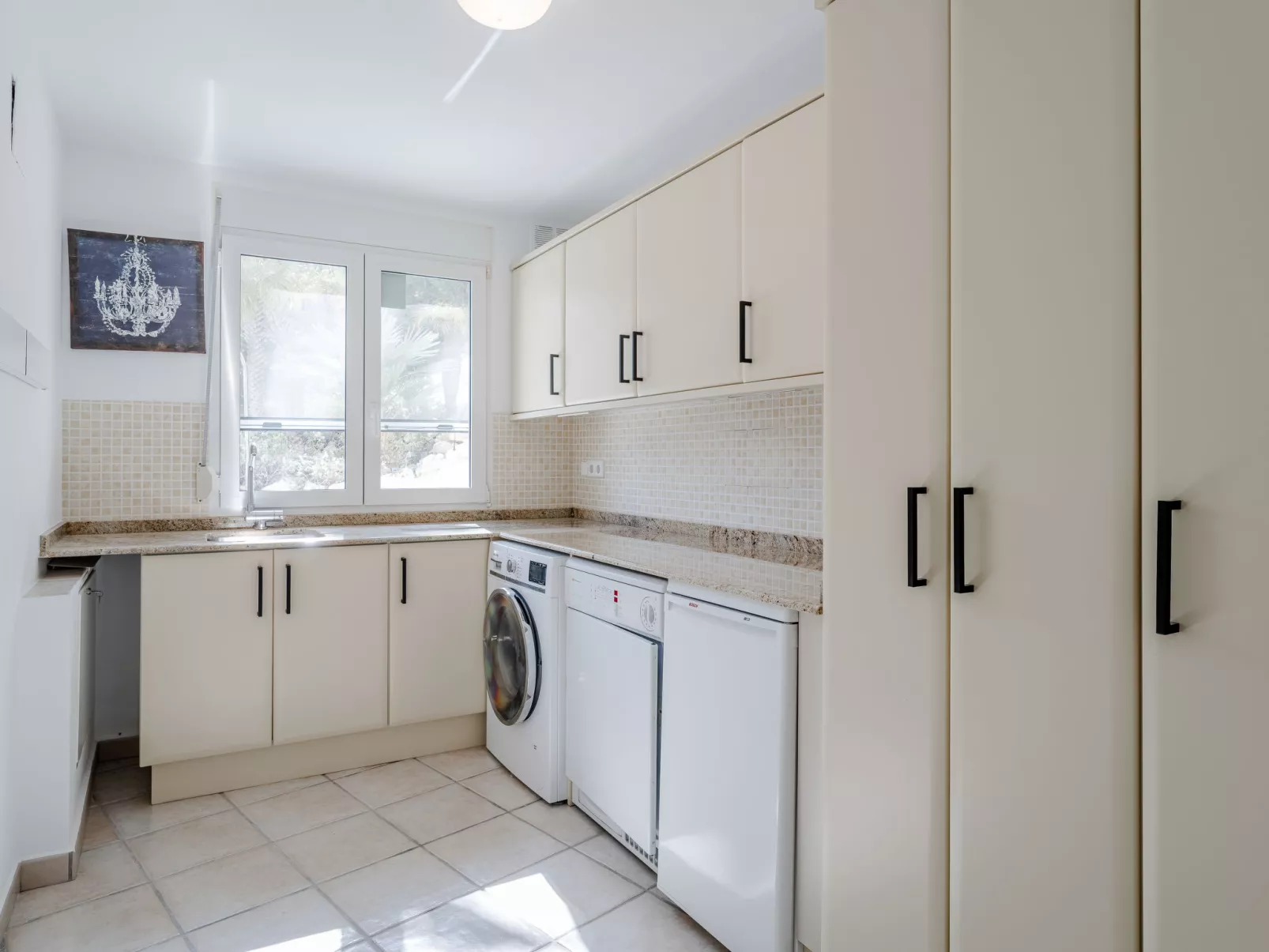 Tintorera Mar Azul - Binnen