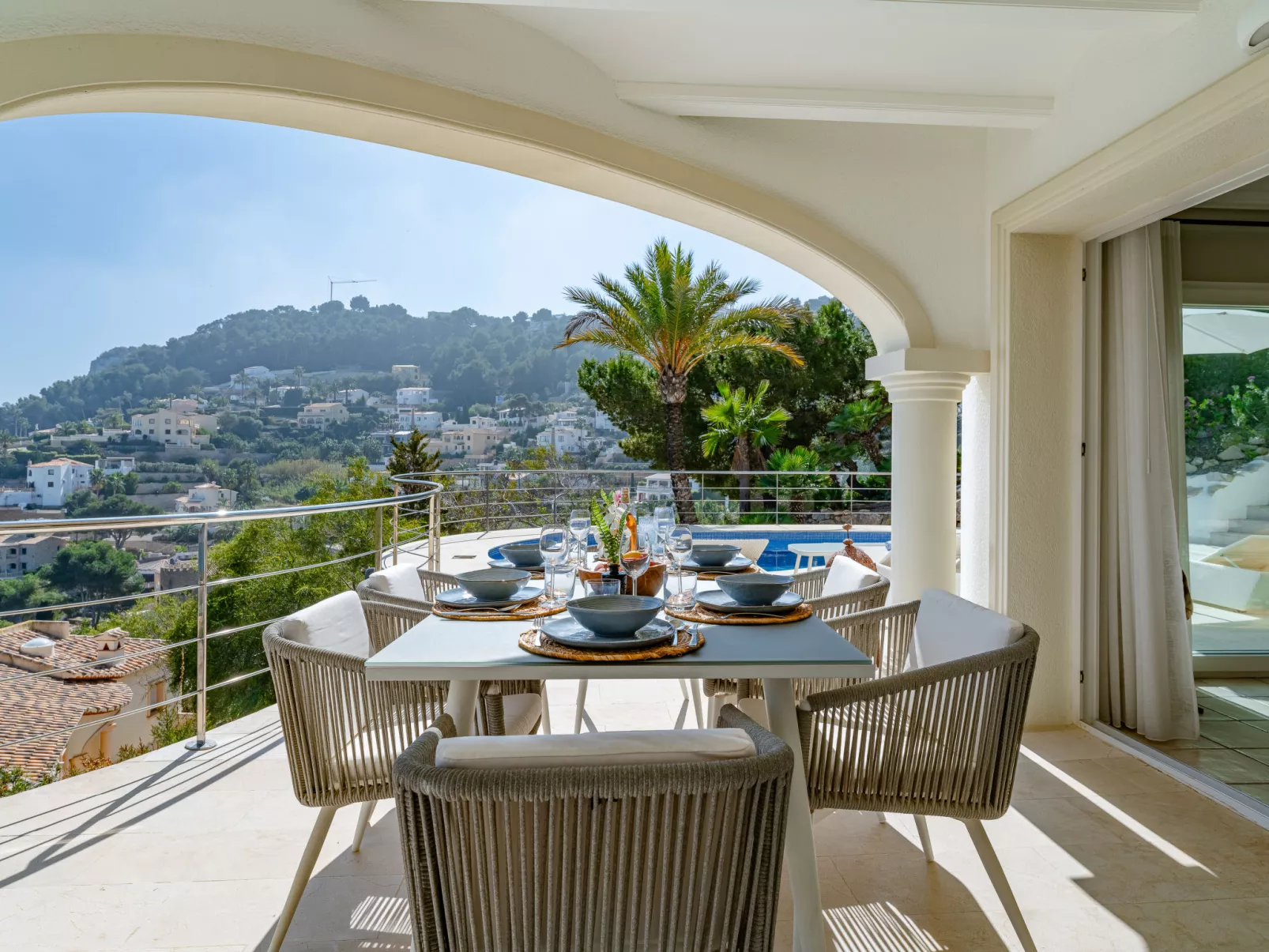 Tintorera Mar Azul - Buiten