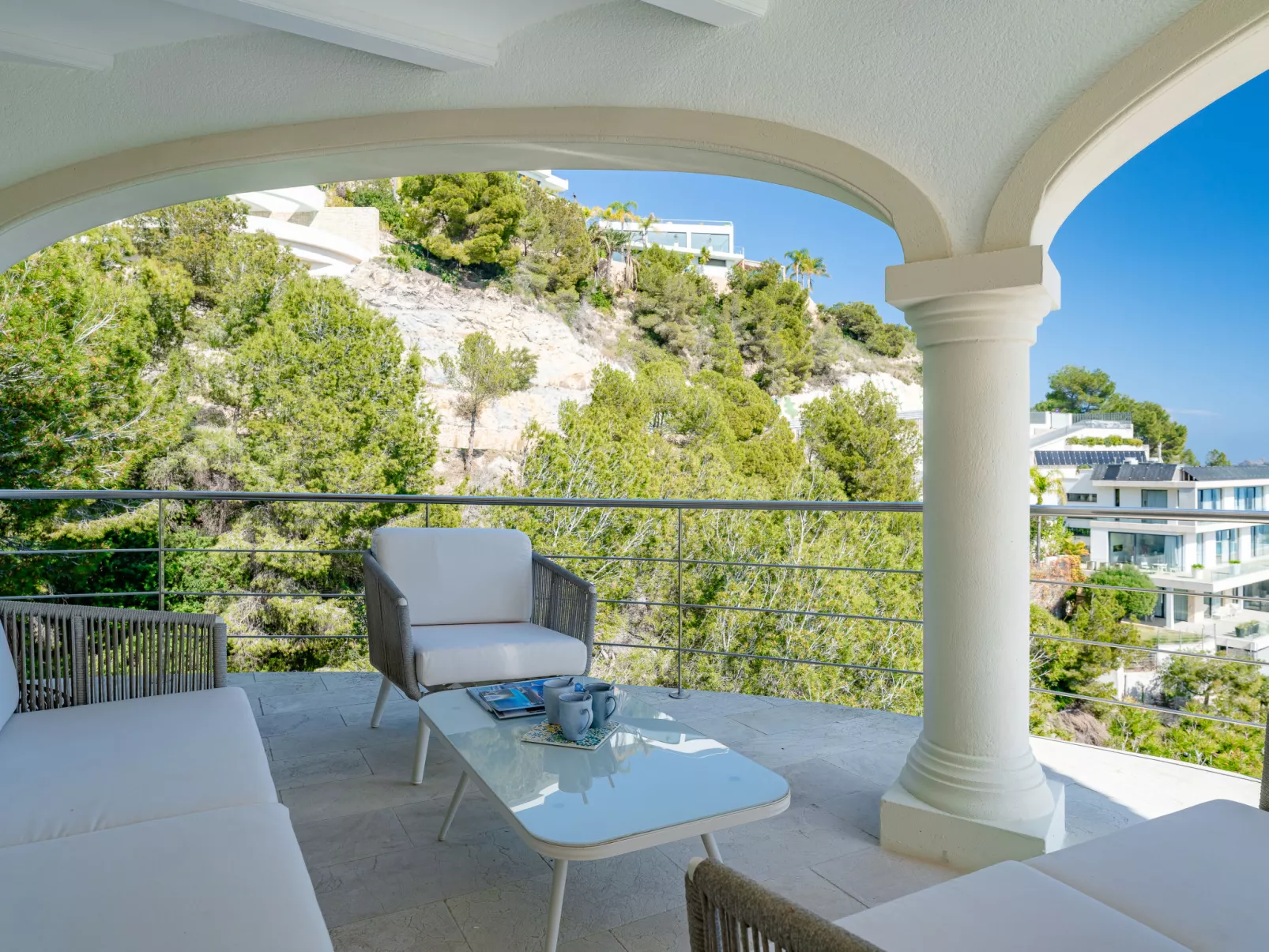 Tintorera Mar Azul - Binnen